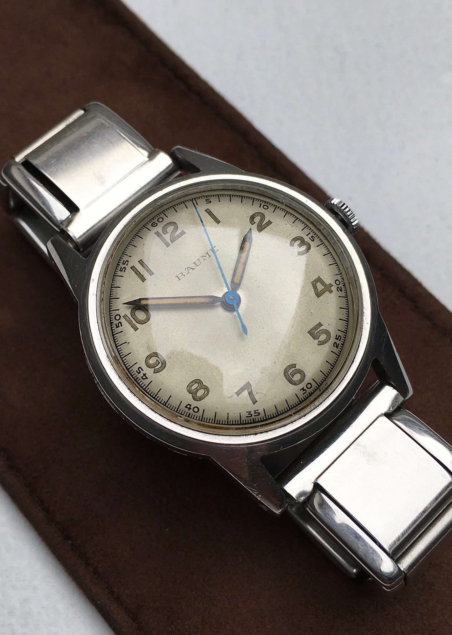 Vintage 1940s Military Baume