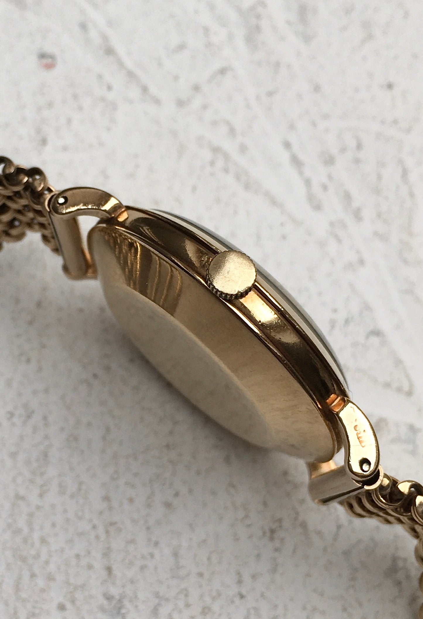 Vintage 1950s 9ct Gold Omega Automatic