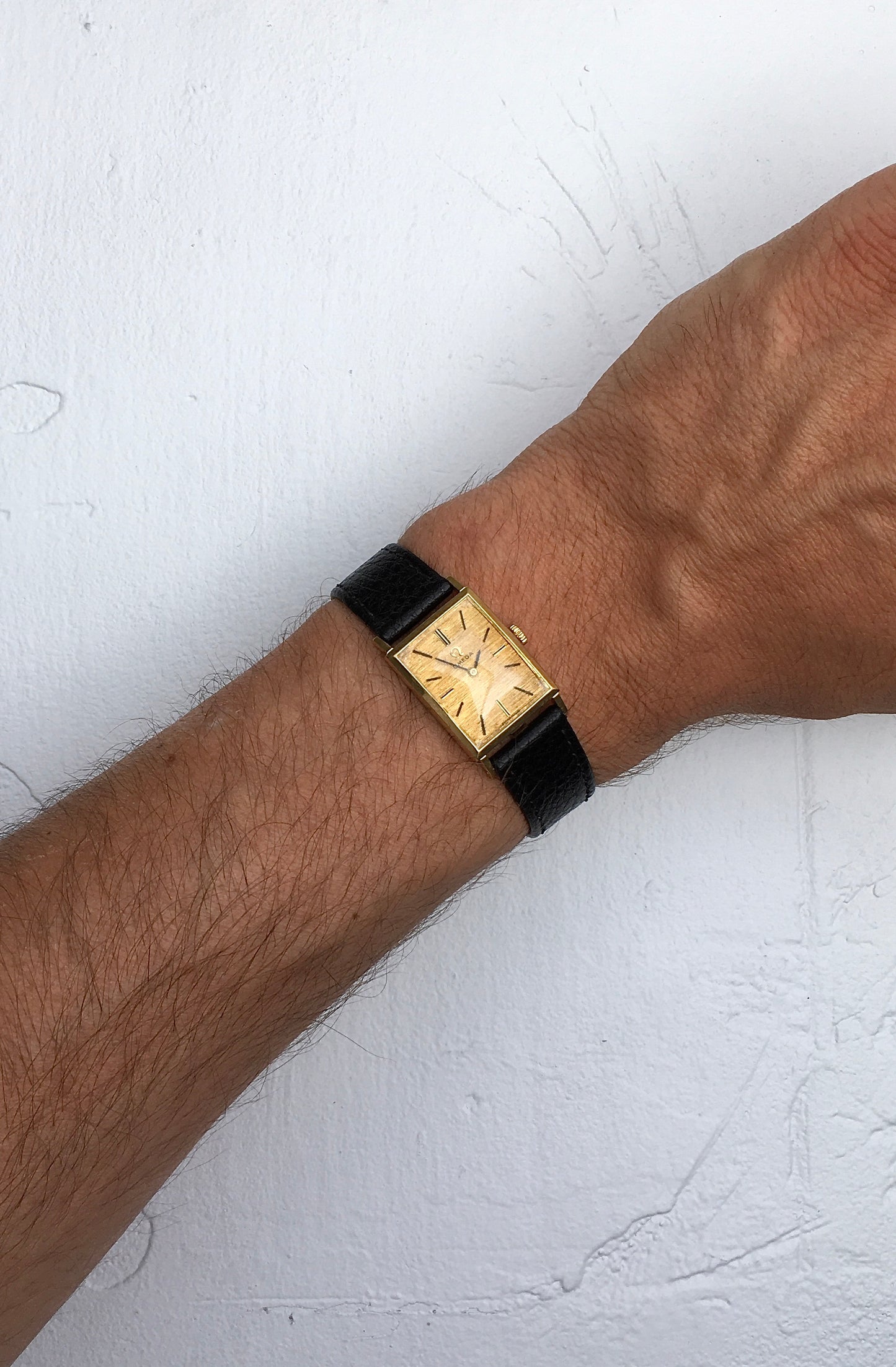 Vintage 1960s 18k Gold Omega