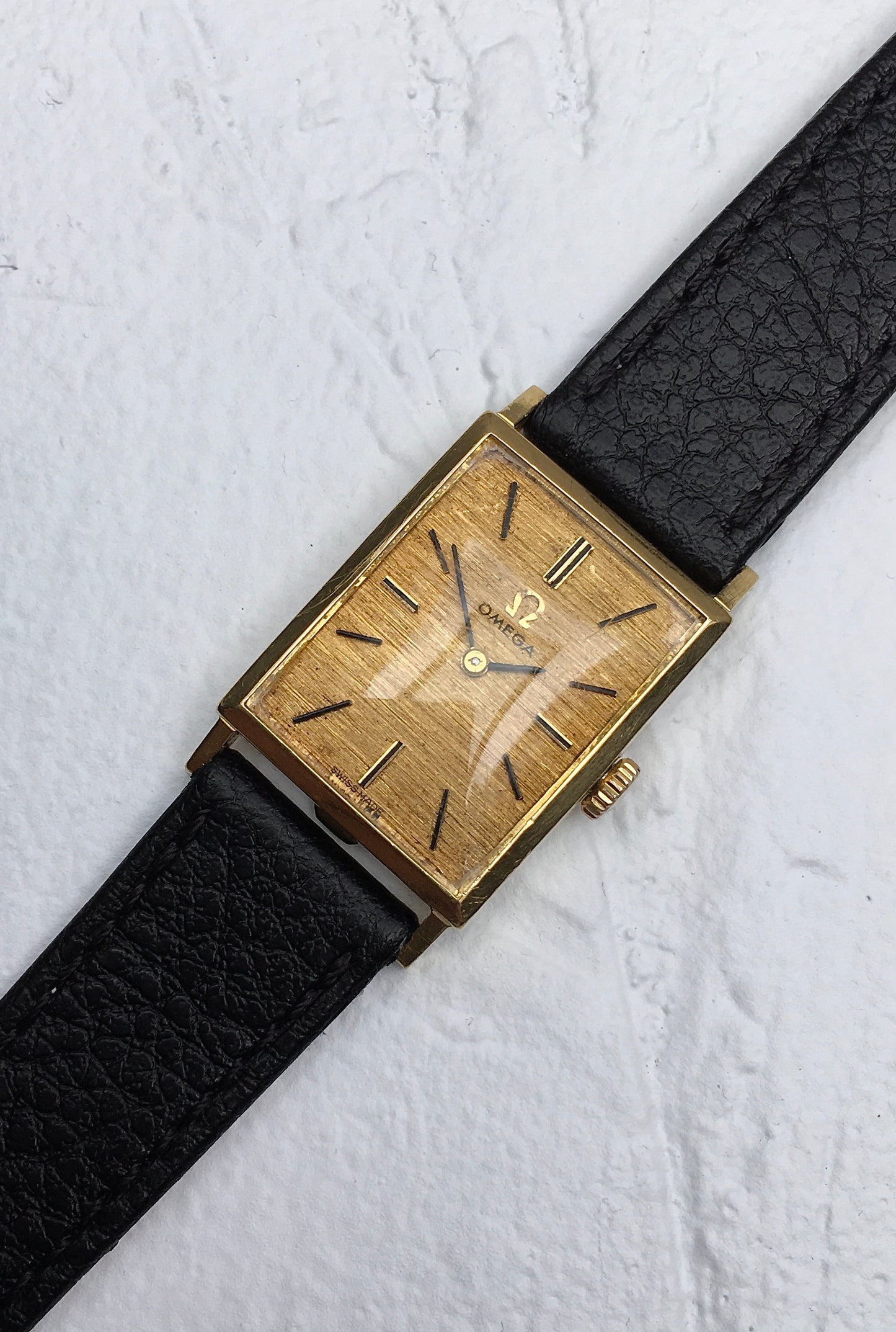 Vintage 1960s 18k Gold Omega