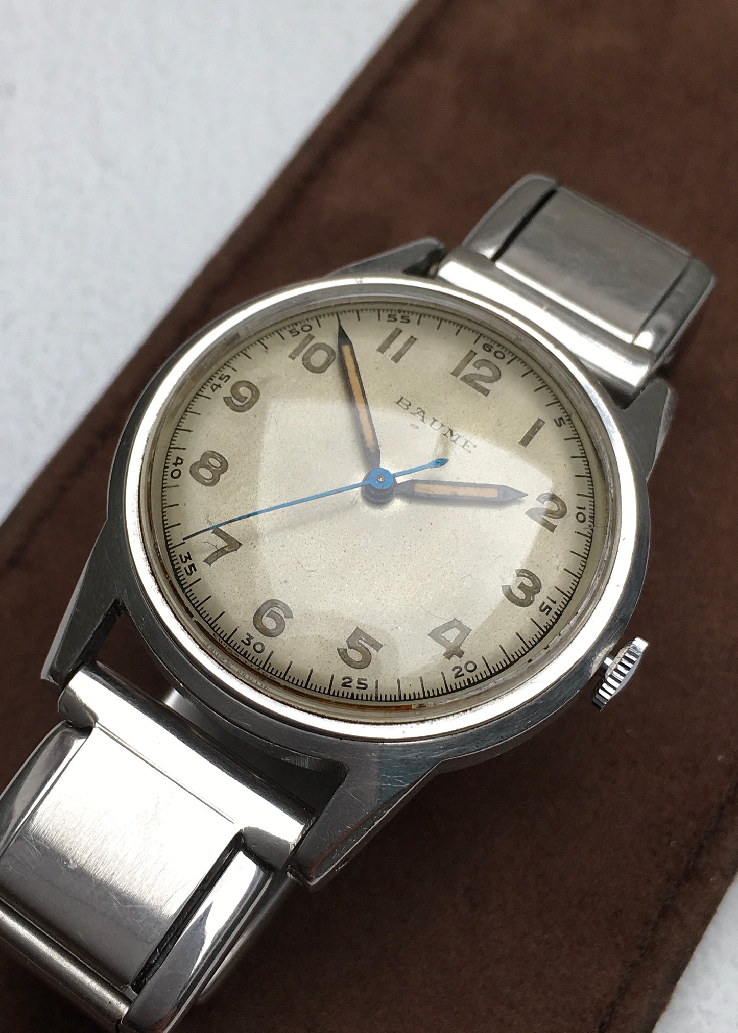 Vintage 1940s Military Baume