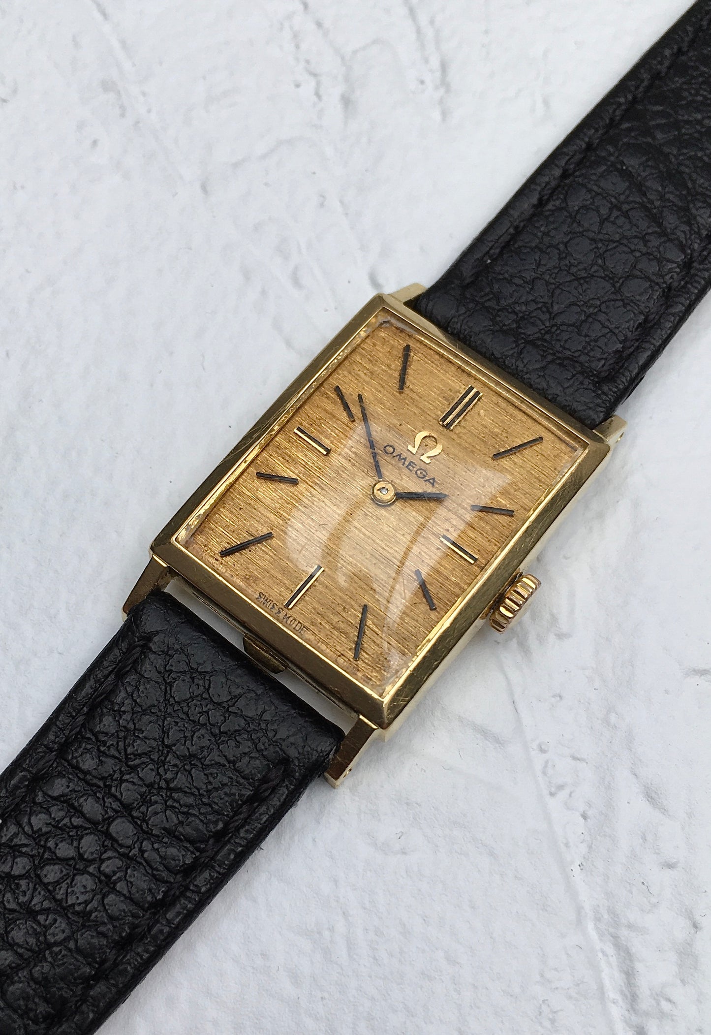Vintage 1960s 18k Gold Omega
