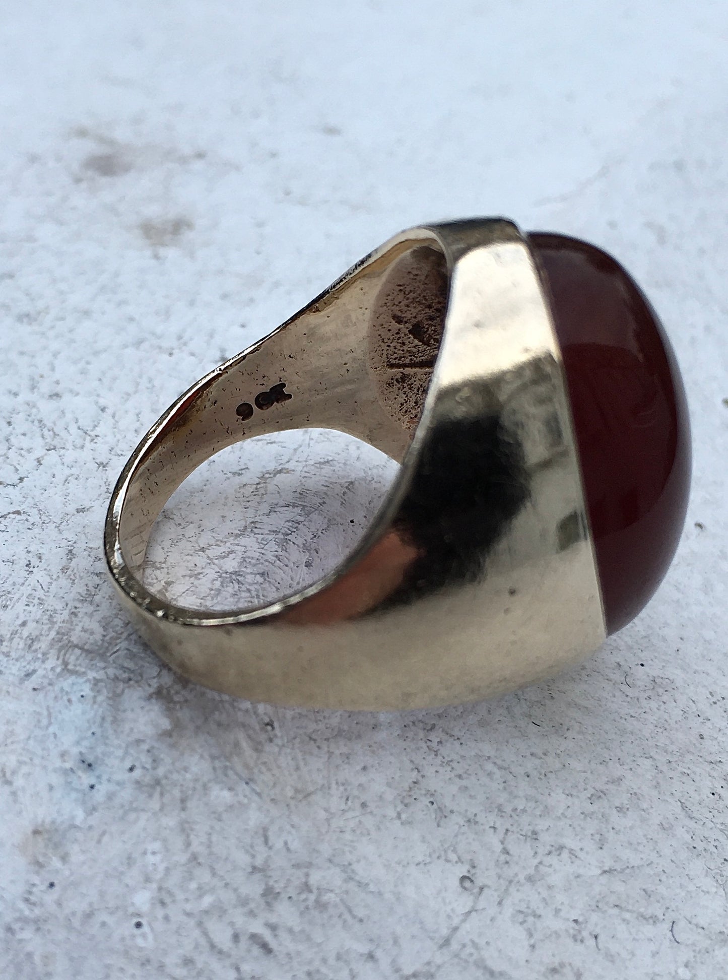 Vintage 9ct Gold x Carnelian Ring