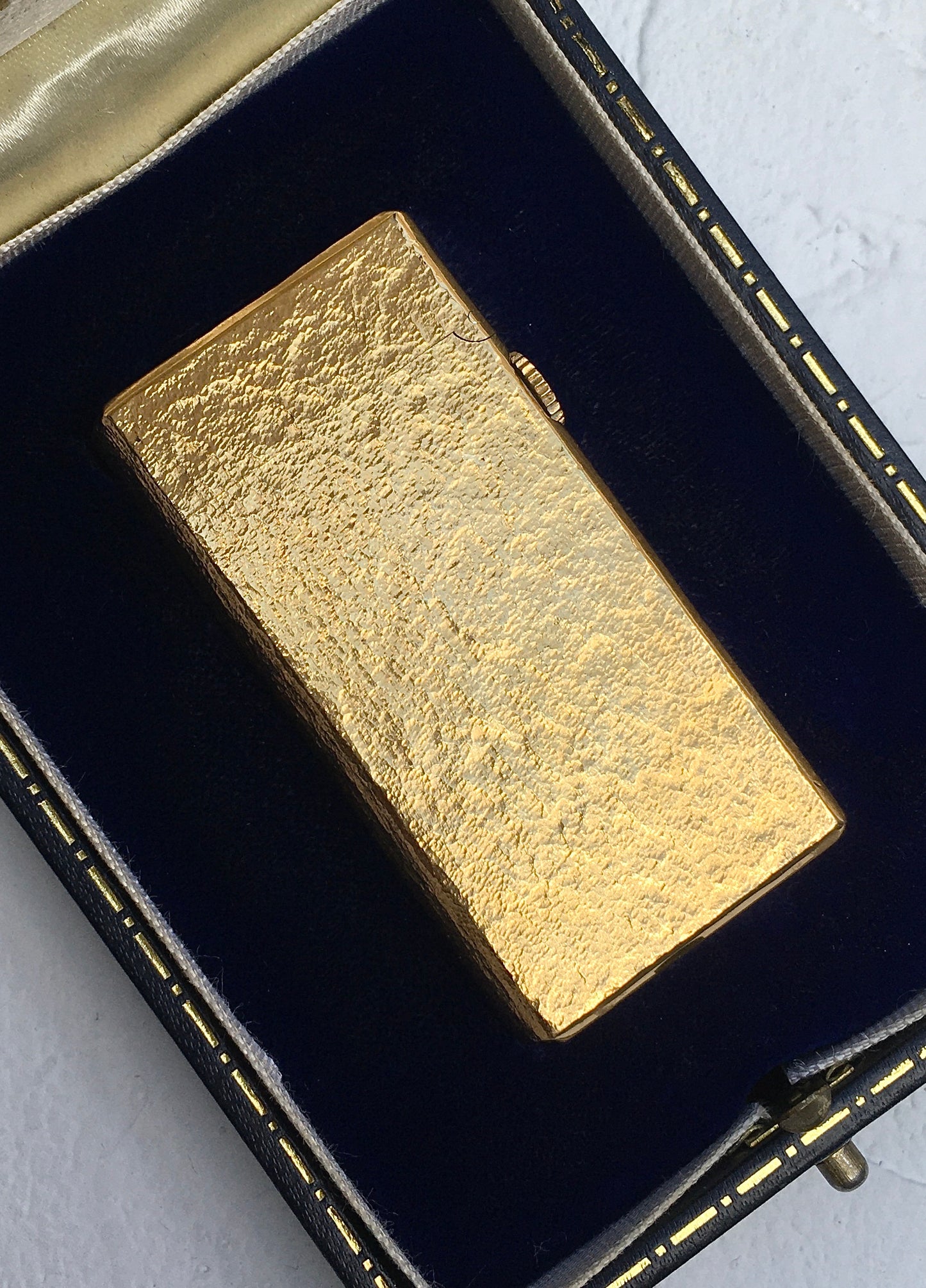 Vintage 1970s Dunhill 70