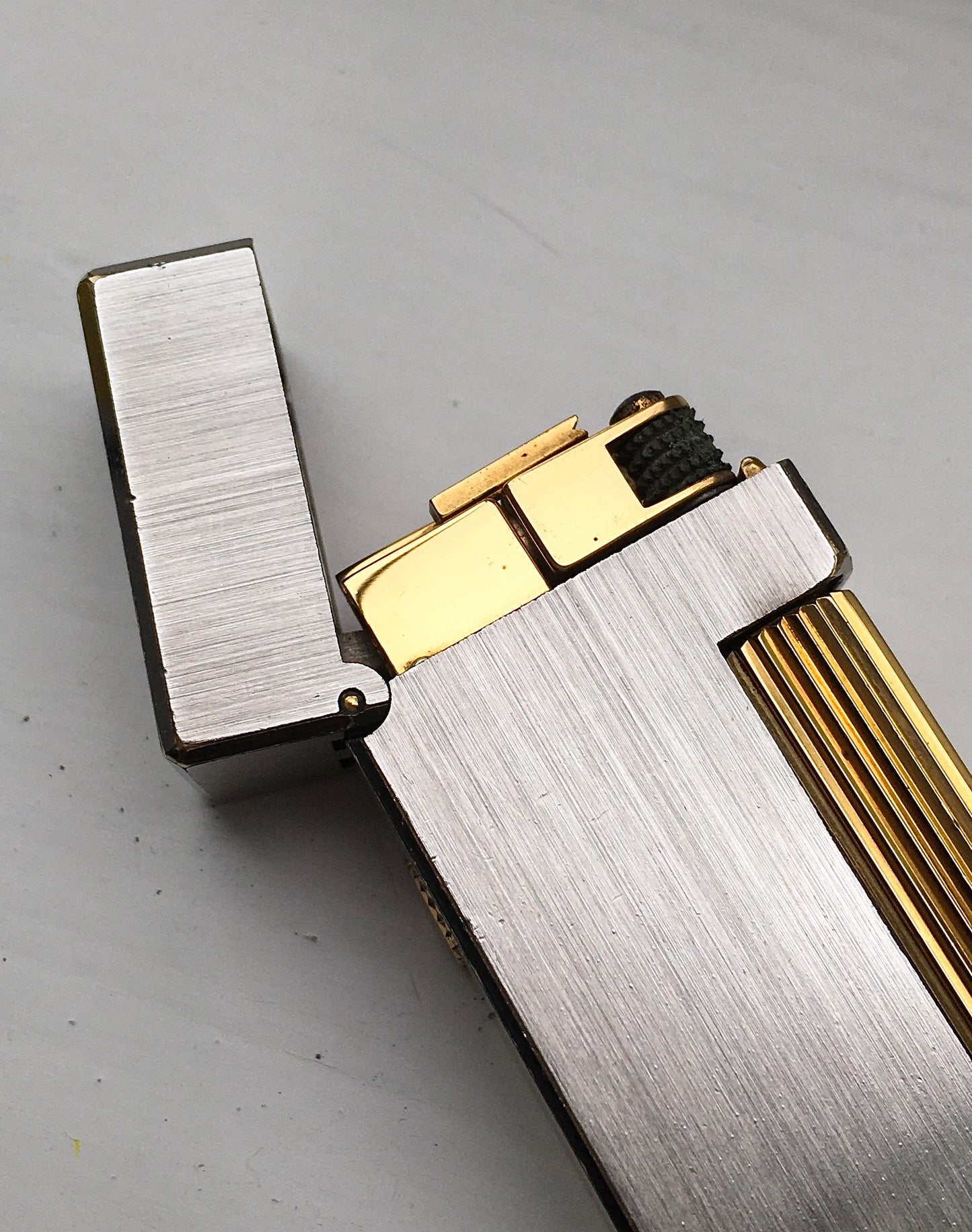 Vintage 1980s Dunhill Rollagas
