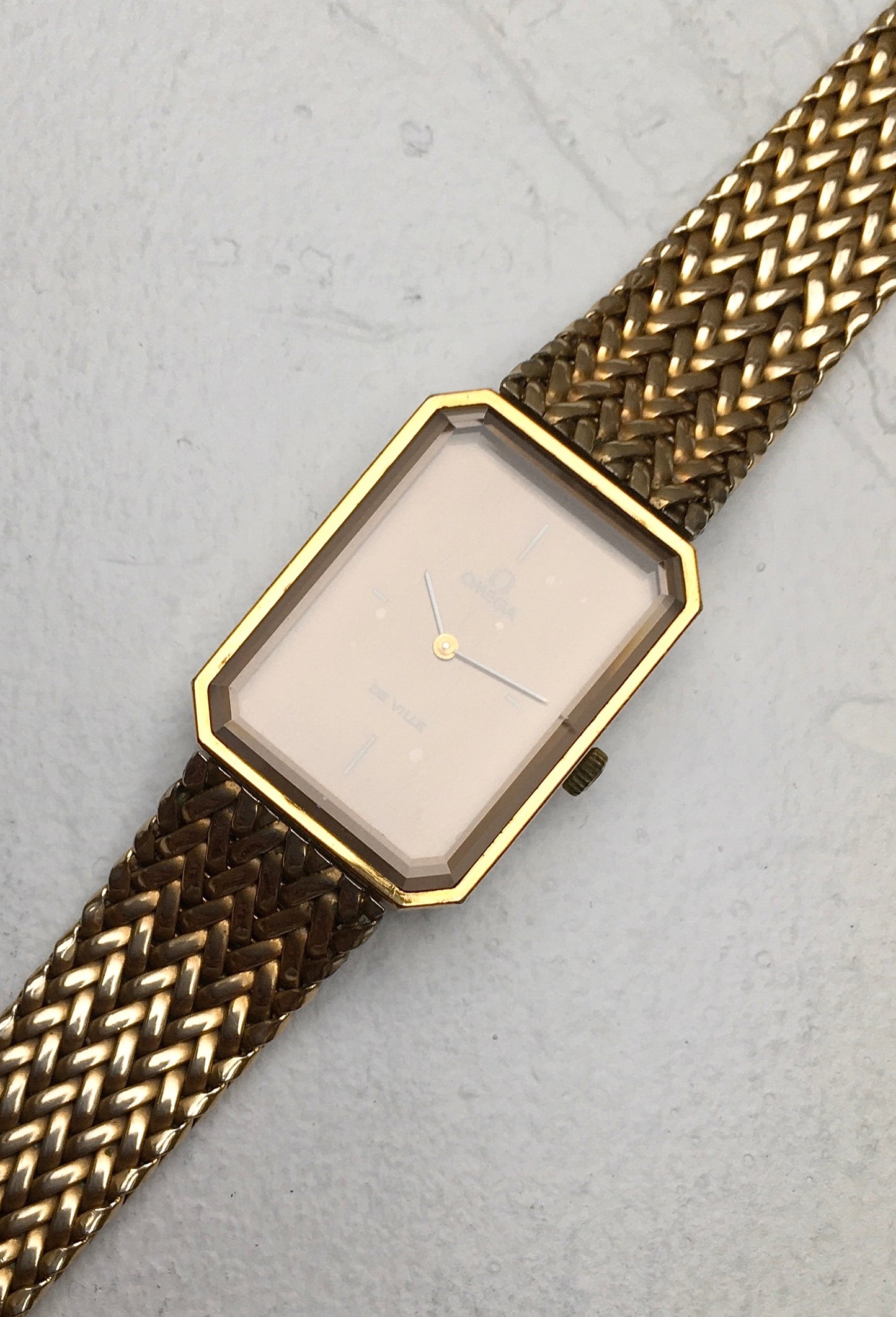 1970s Andrew Grima Emerald Line Omega De Ville