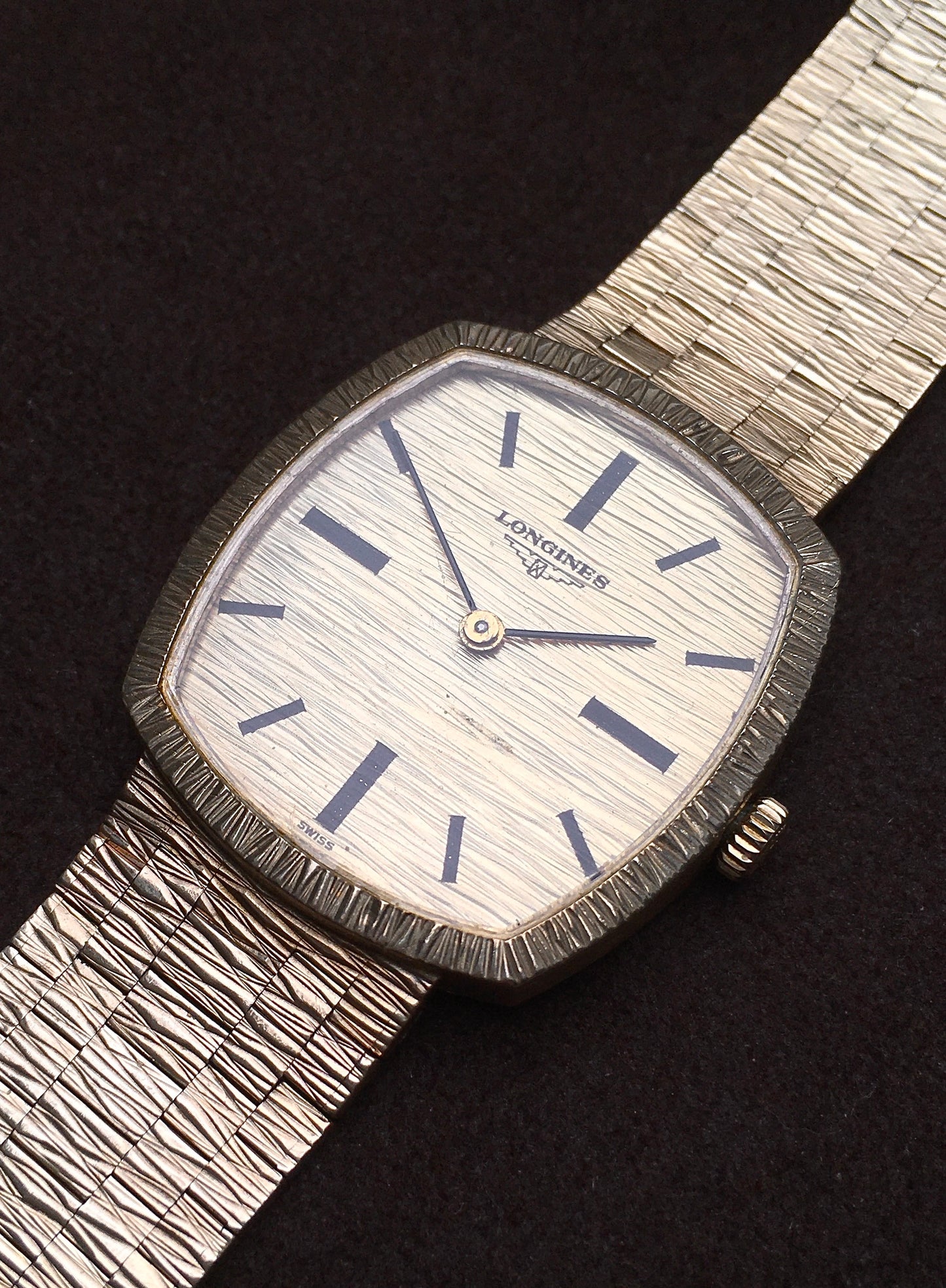 Vintage 1970s 9ct Gold Longines