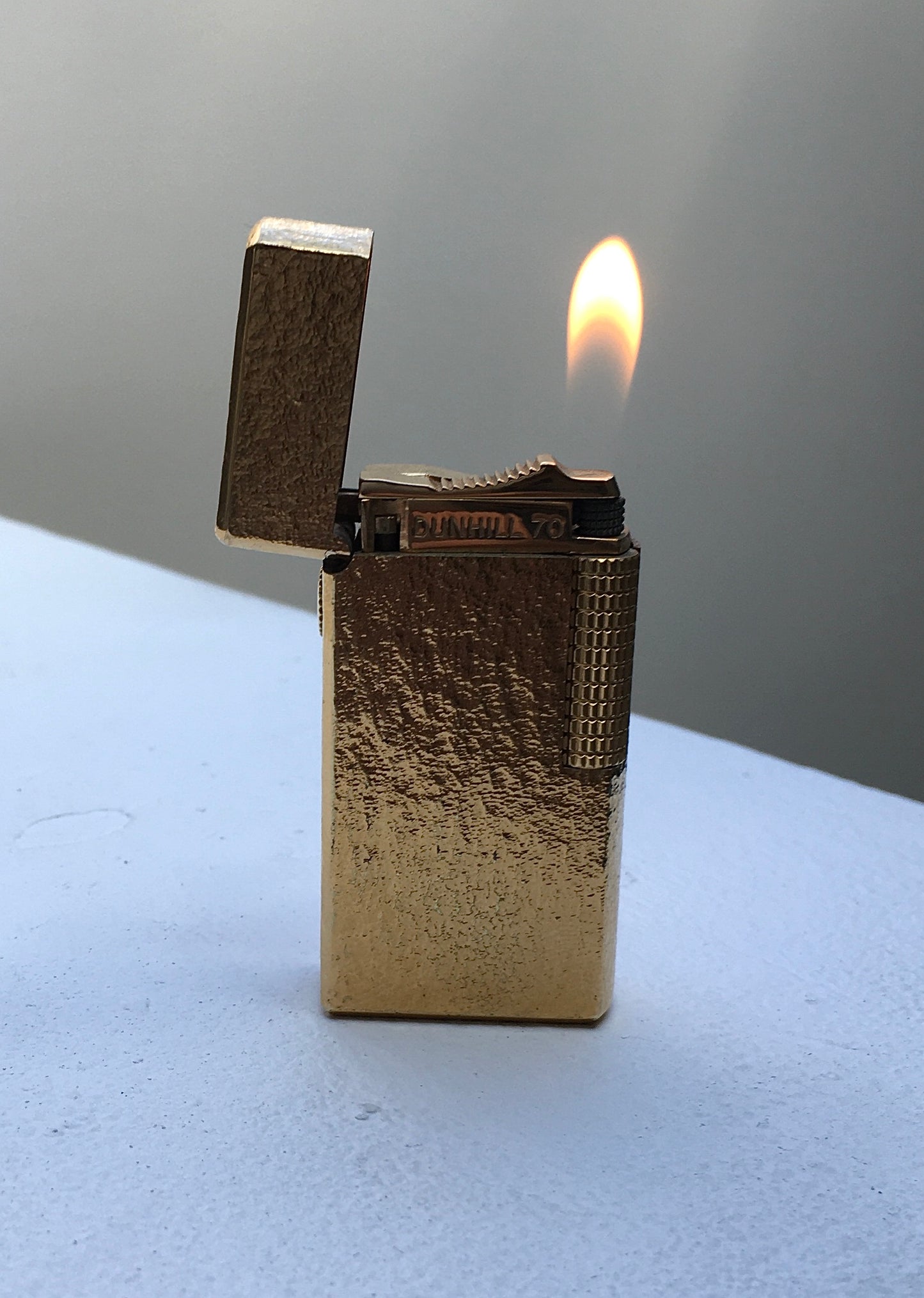 Vintage 1970s Dunhill 70