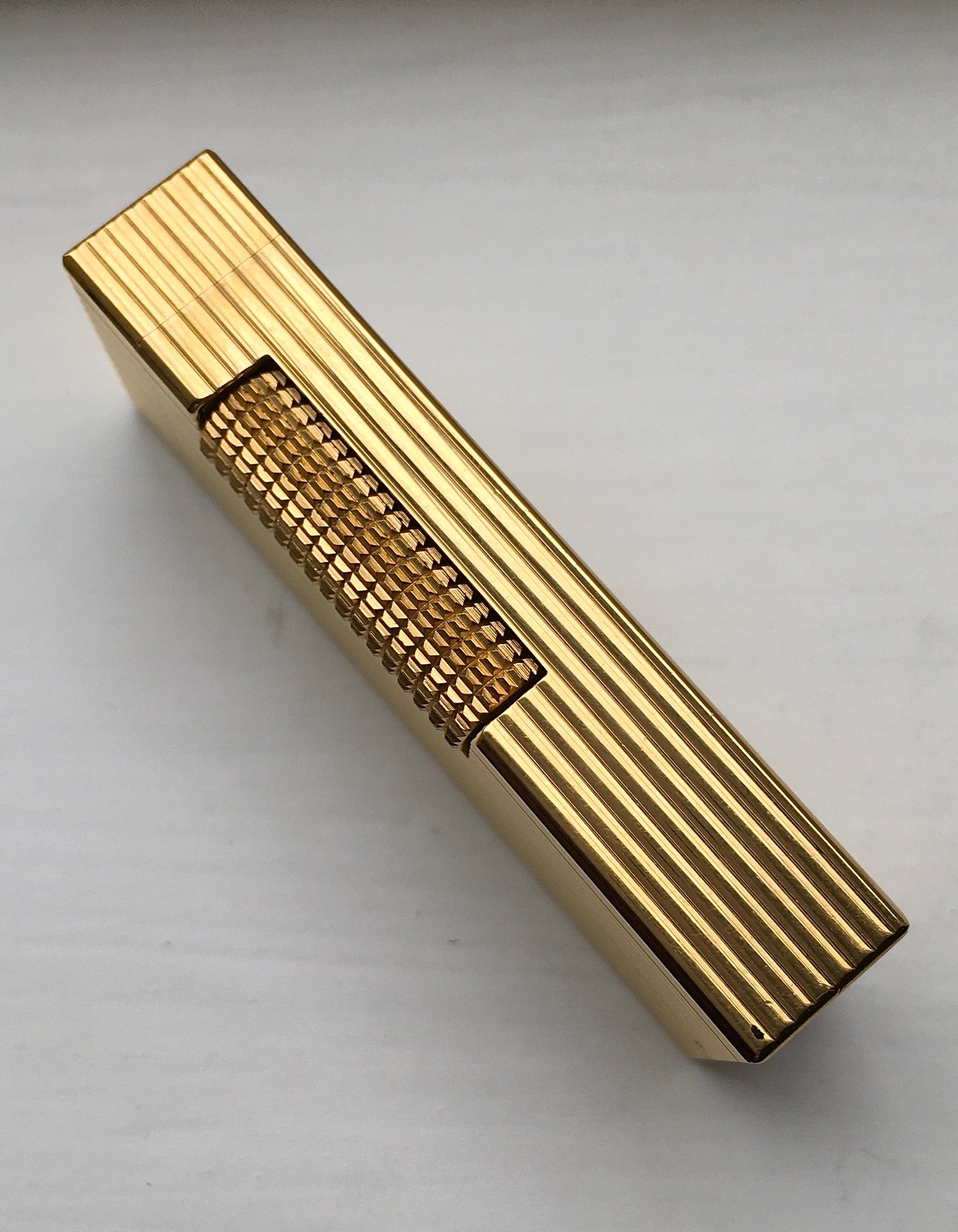 Vintage 1970s Dunhill Rollagas