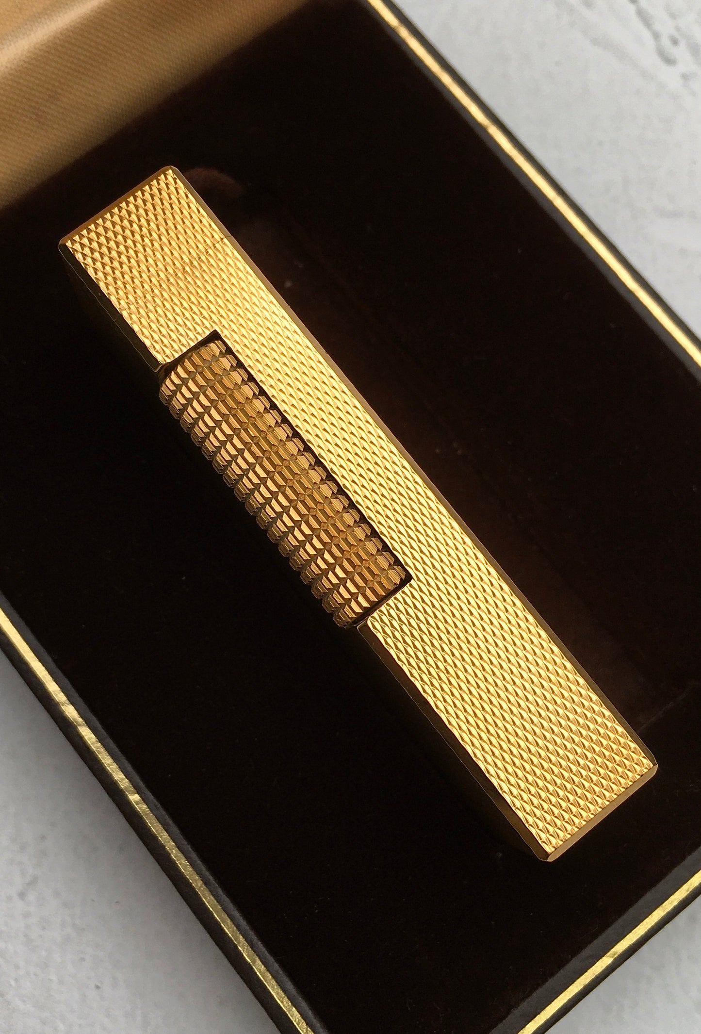 Vintage 1970s Dunhill Rollagas