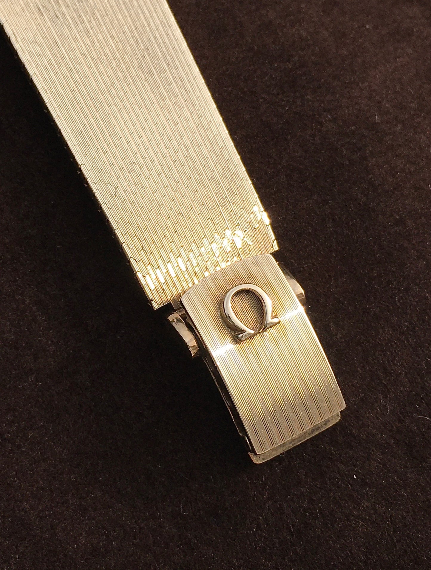 1970s 9ct Gold Omega De Ville