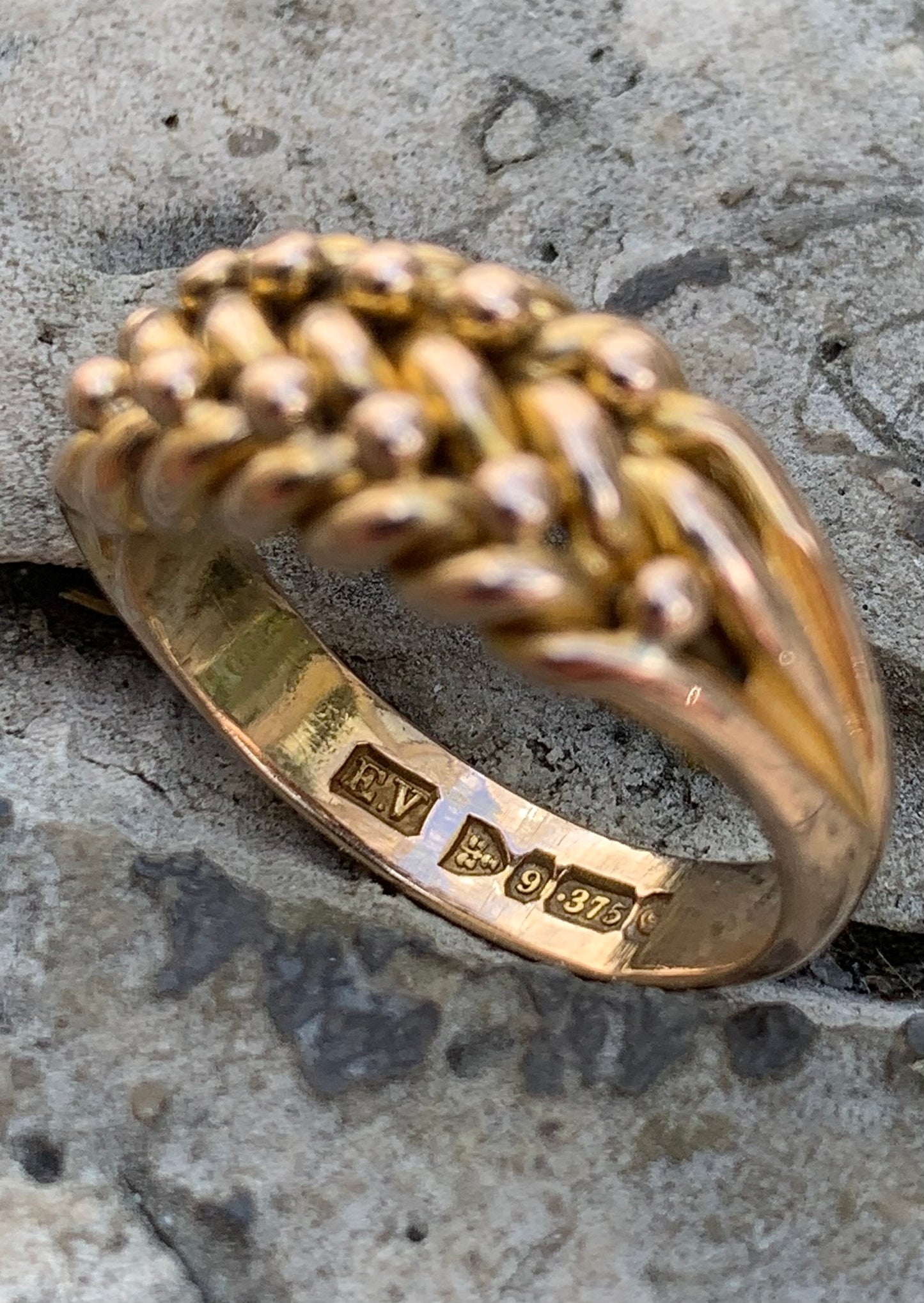 Antique 9ct Gold Keeper Ring