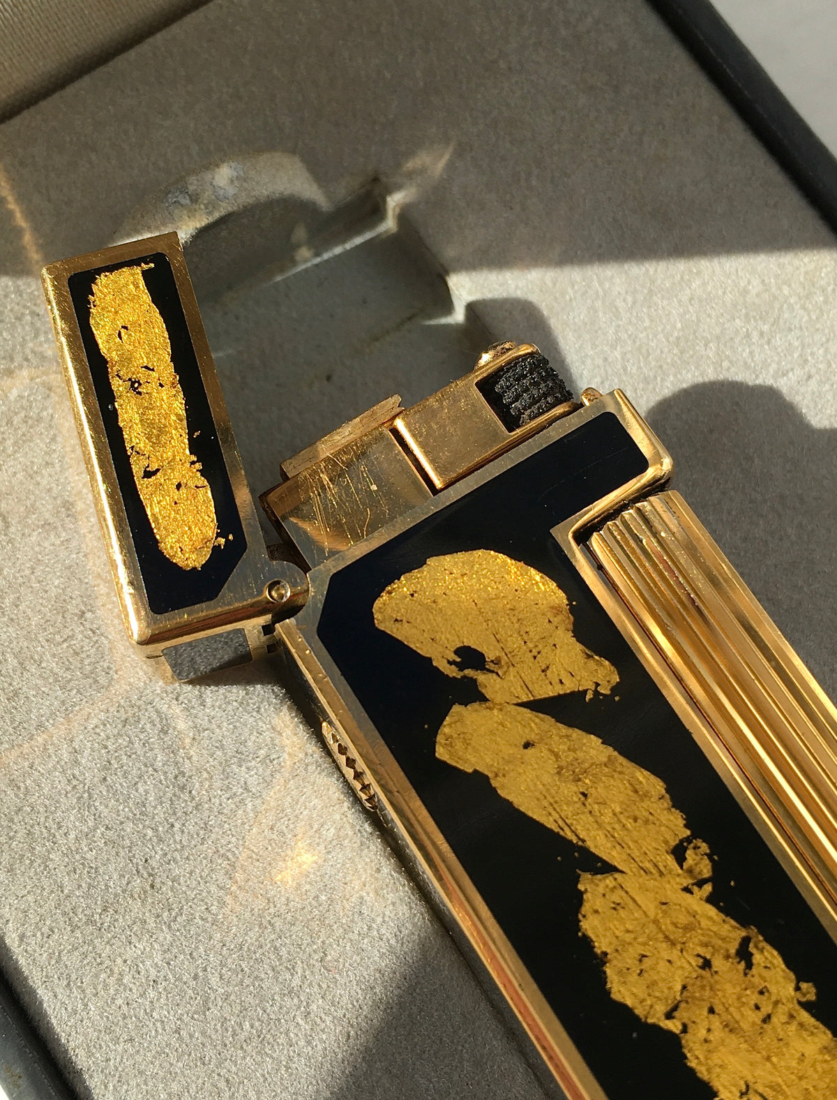 Vintage 1980s Gold Leaf Dunhill Rollagas