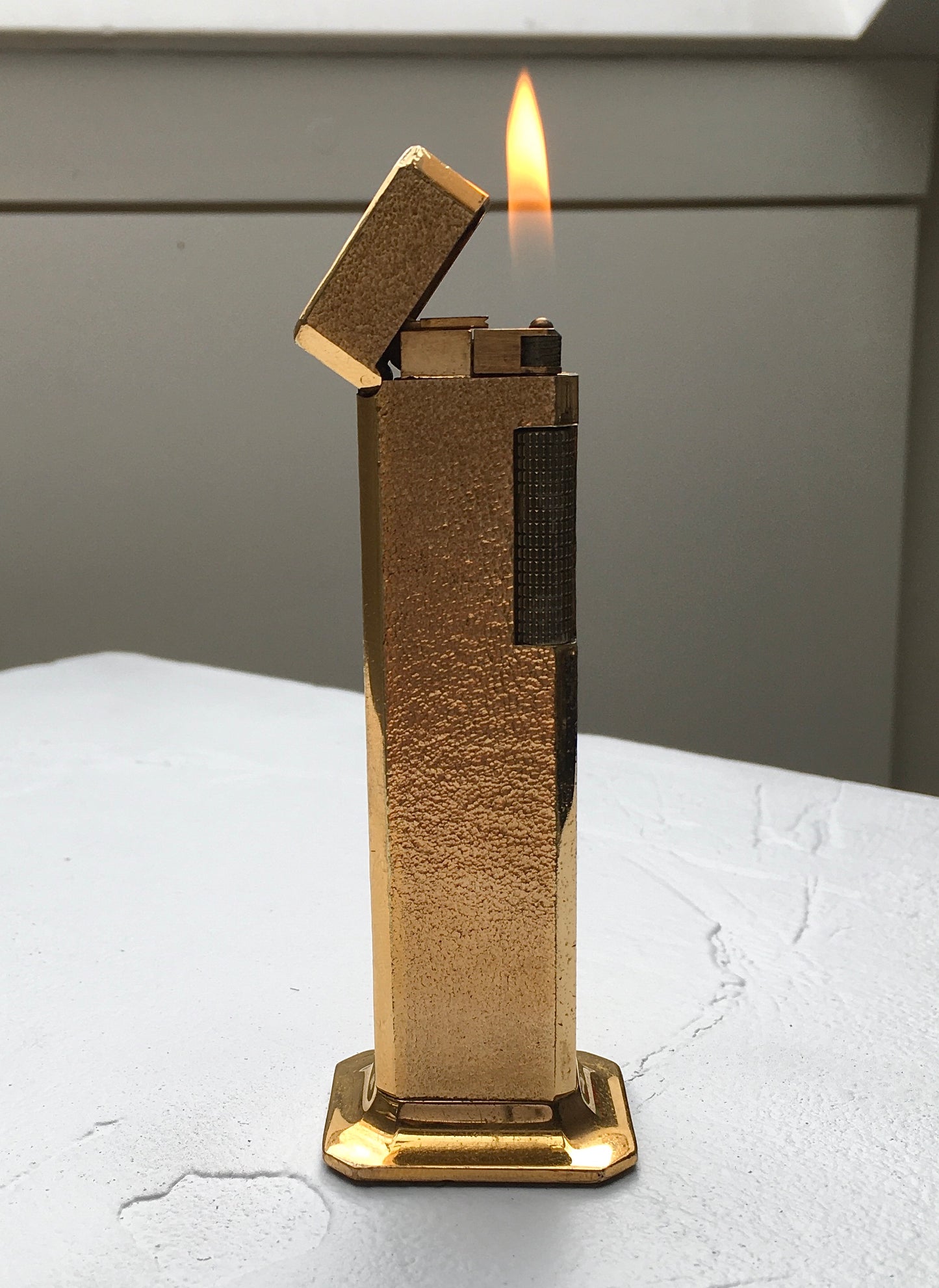 Vintage 1970s Dunhill Tallboy