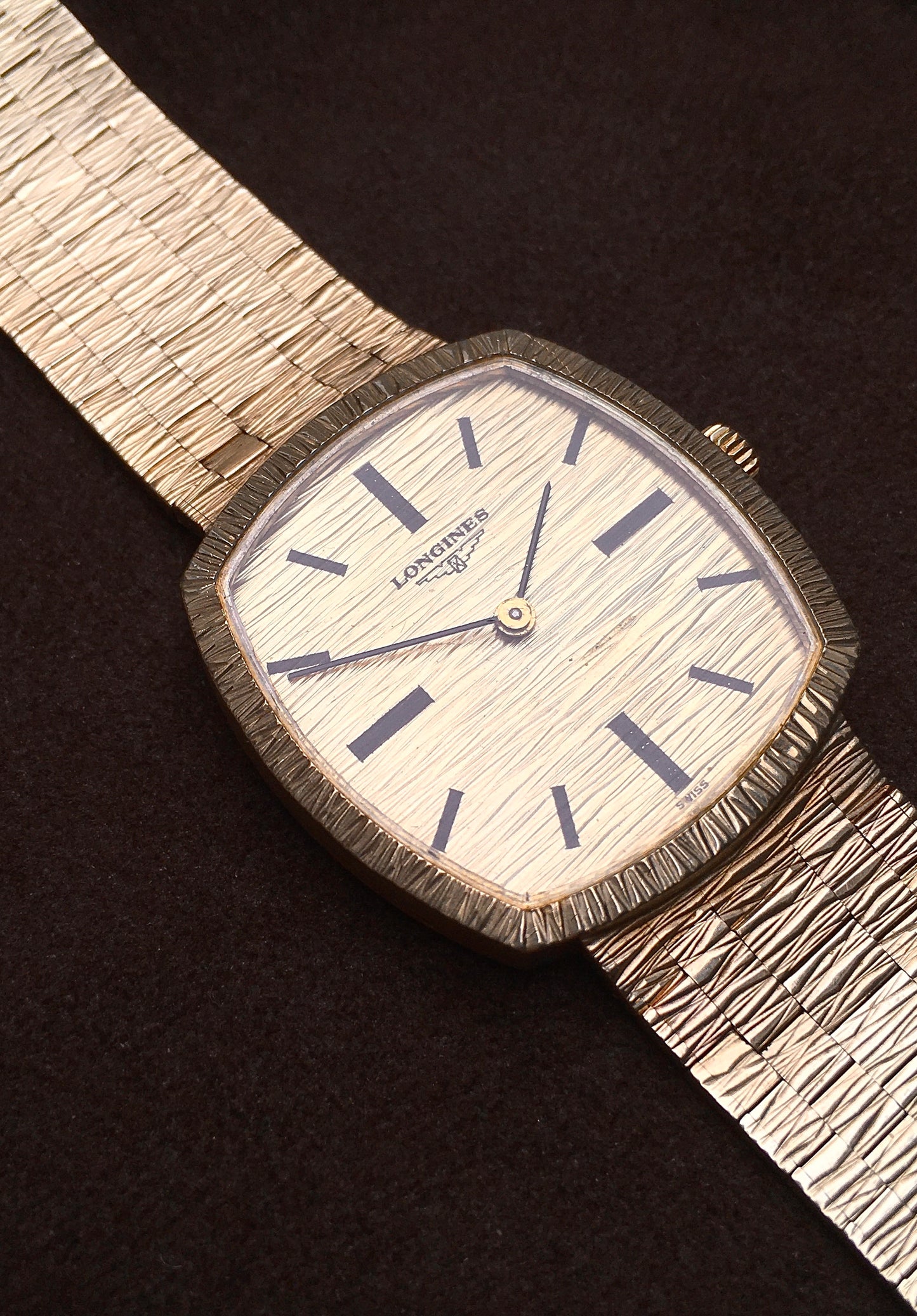 Vintage 1970s 9ct Gold Longines