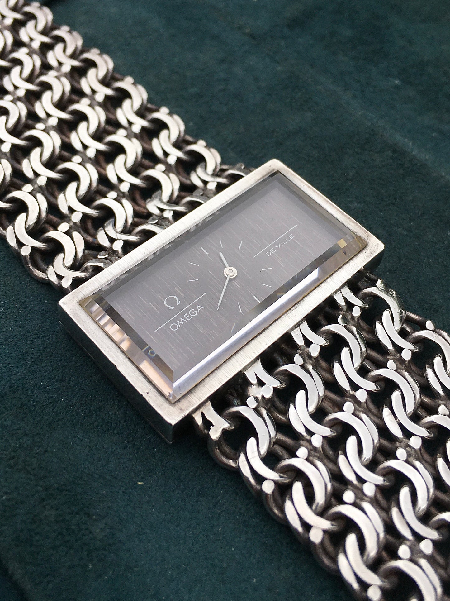 Vintage 1970s Omega De Ville Jeux d’Argent