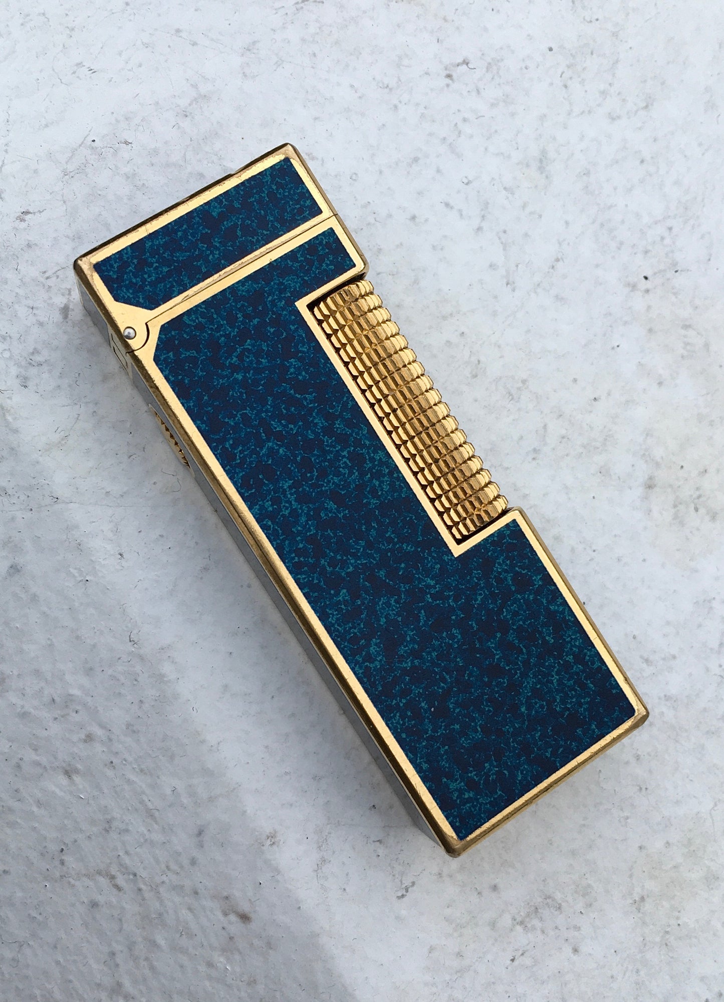 Vintage 1970s Dunhill Rollagas