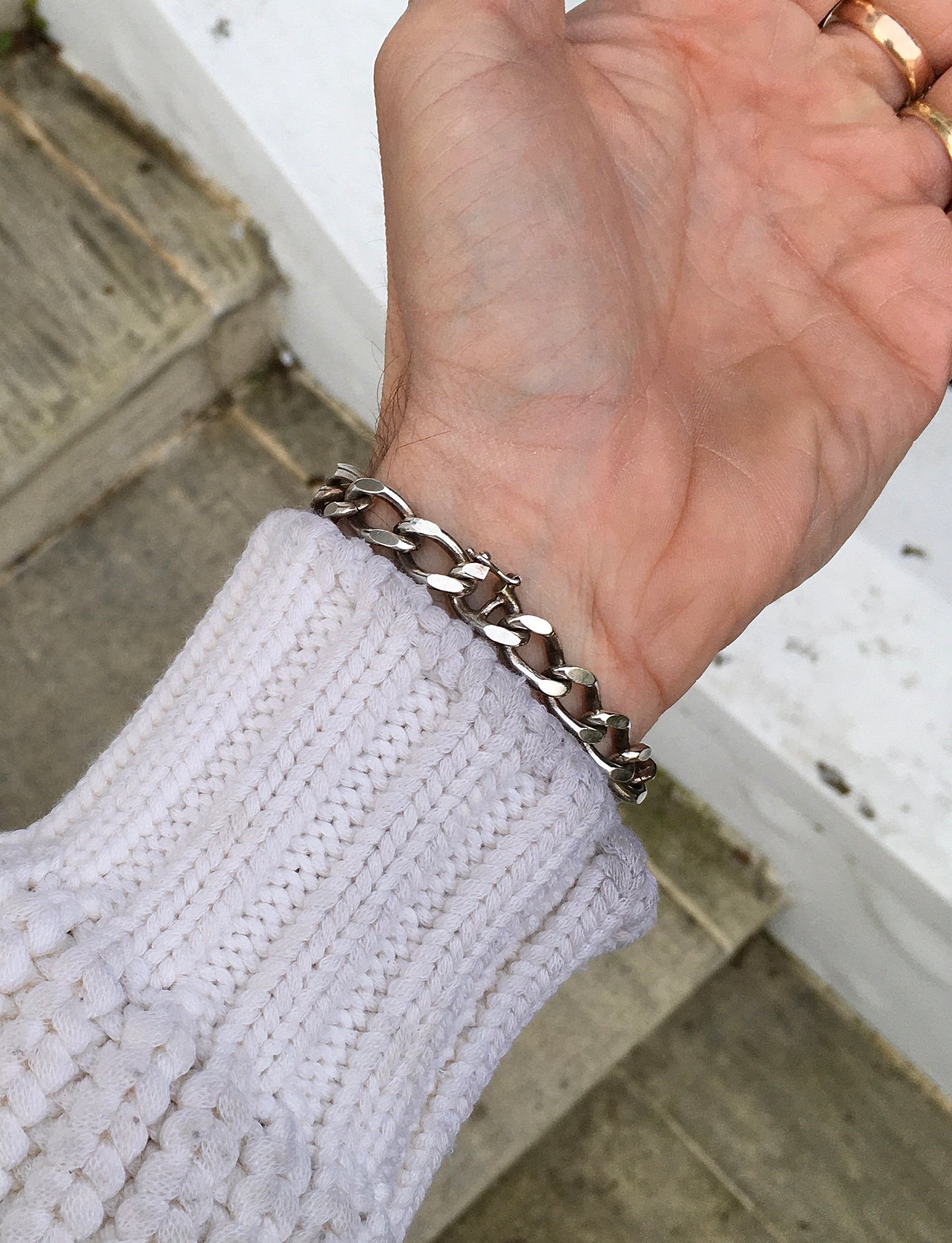 1970s Tiger’s Eye Curb