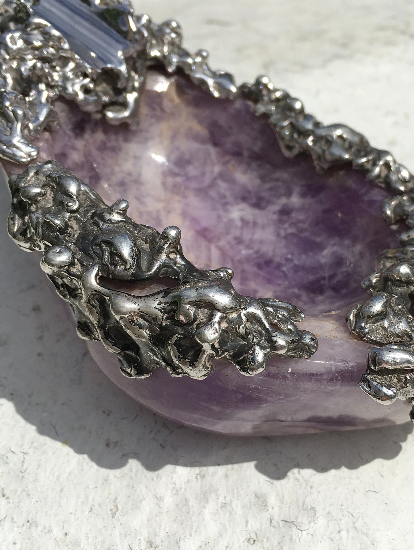 Vintage Amethyst Cigar Ashtray