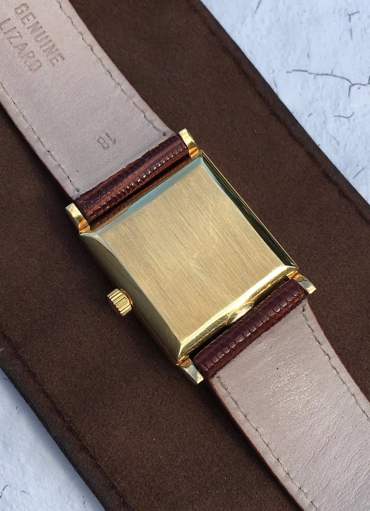 Vintage 1960s 18k Omega