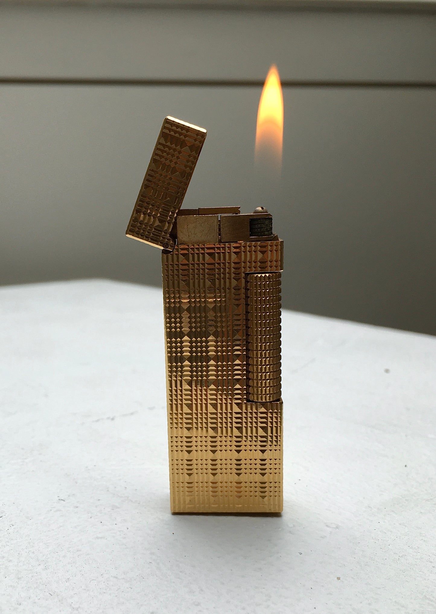 Vintage 1970s Dunhill Rollagas