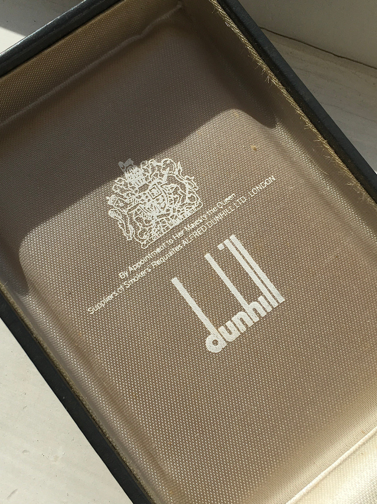 Vintage 1980s Gold Leaf Dunhill Rollagas