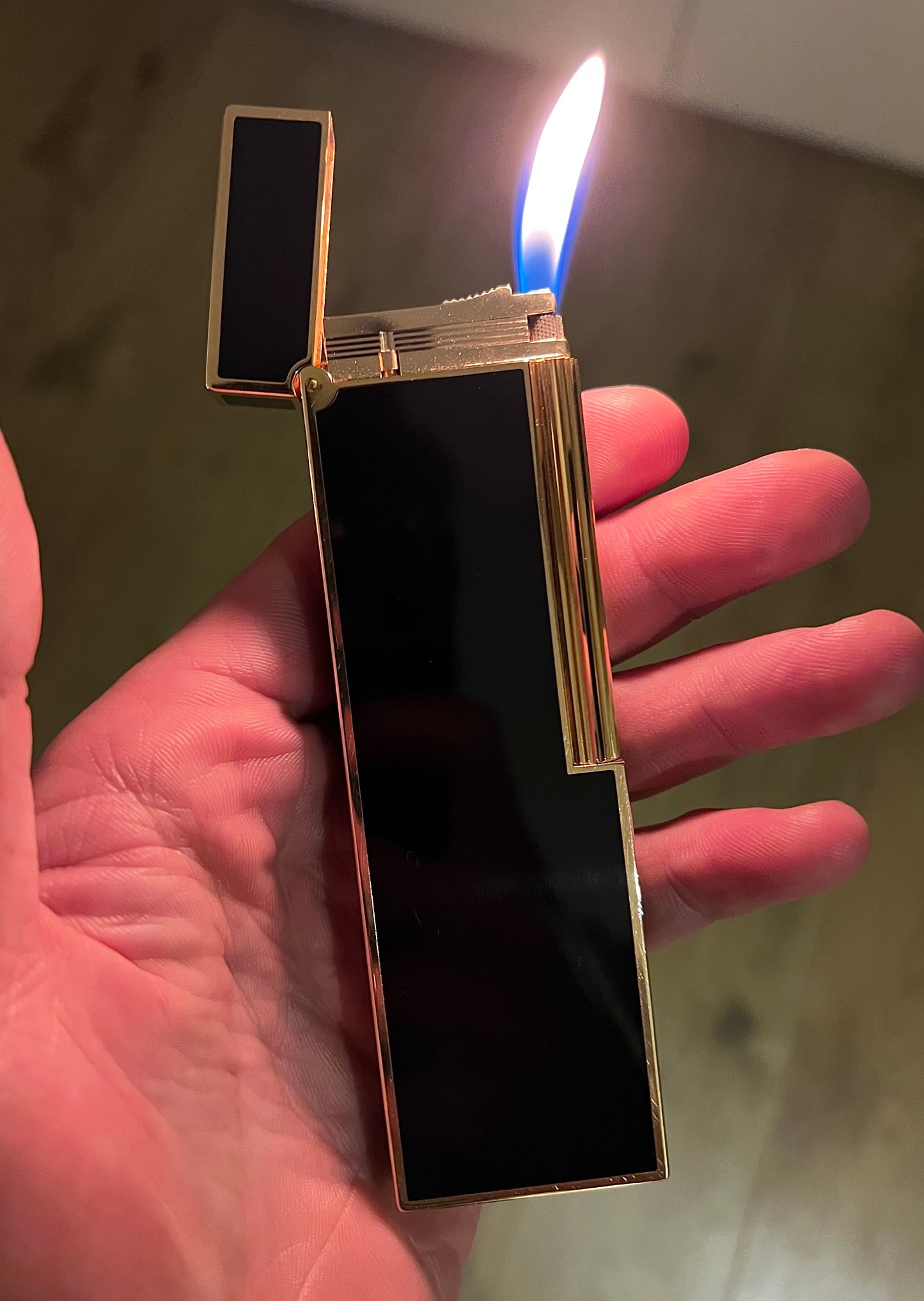 1980s S.T. Dupont Table Lighter