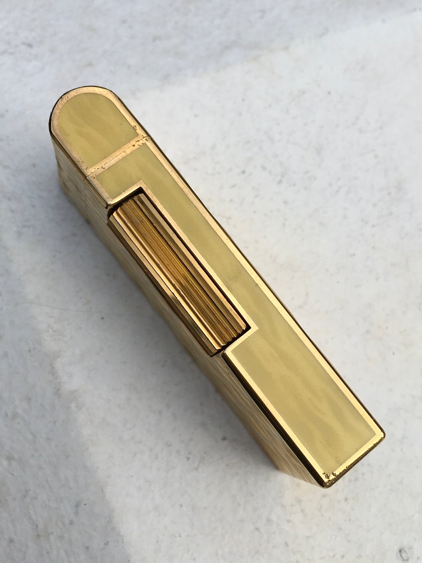 Vintage 1970s Dunhill Dome Top