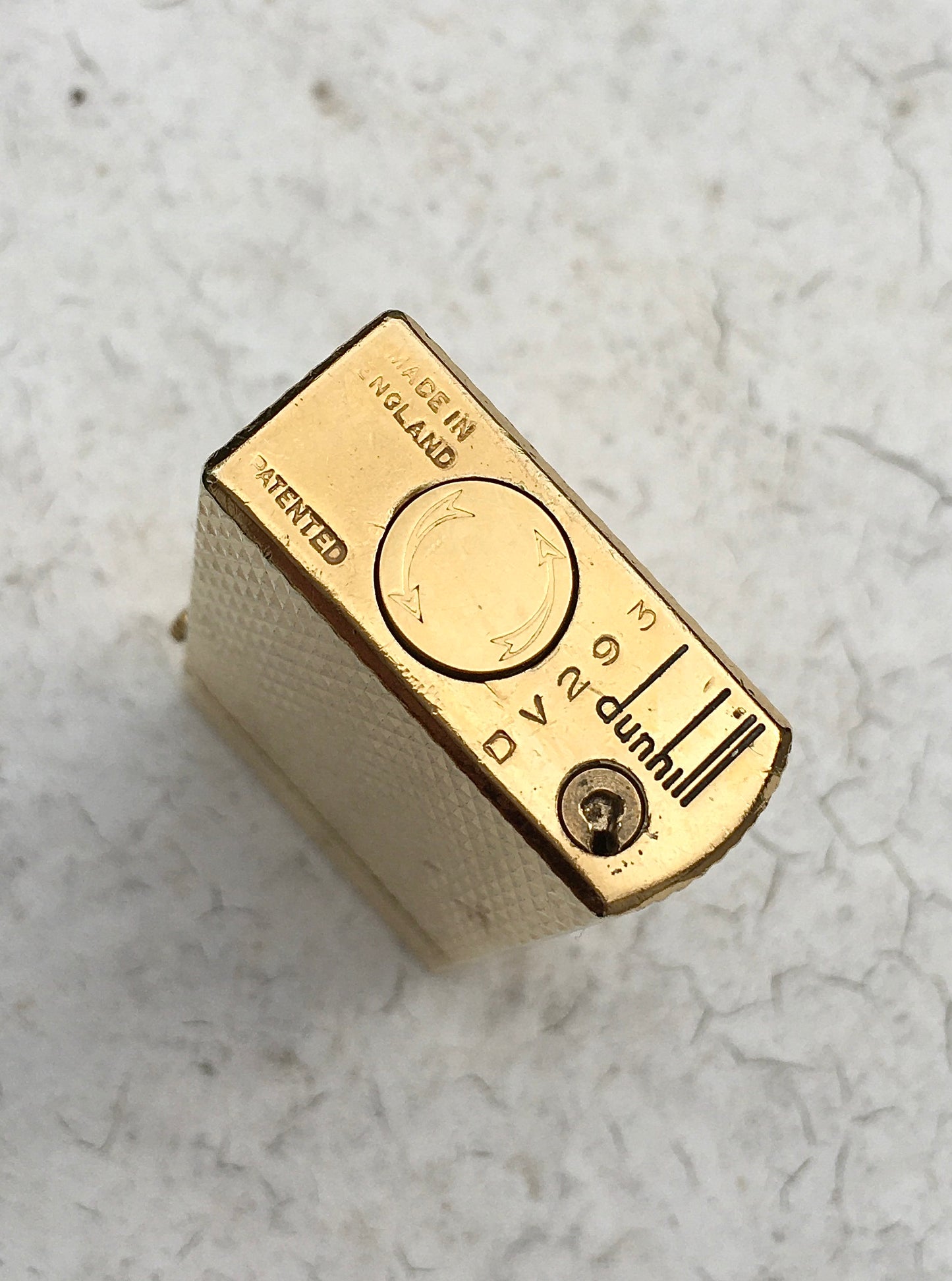 Vintage 1970s Dunhill 70