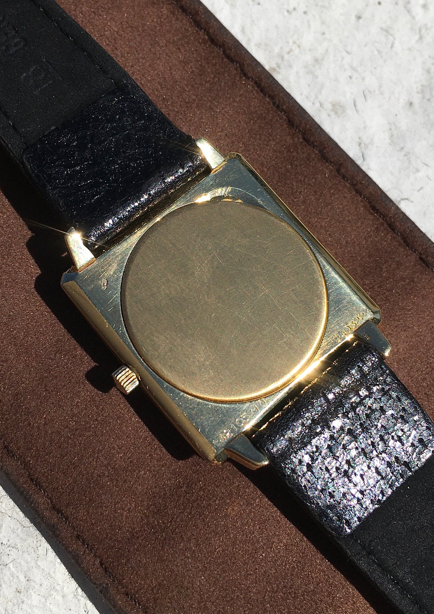 Vintage 1960s 18k Universal Genève