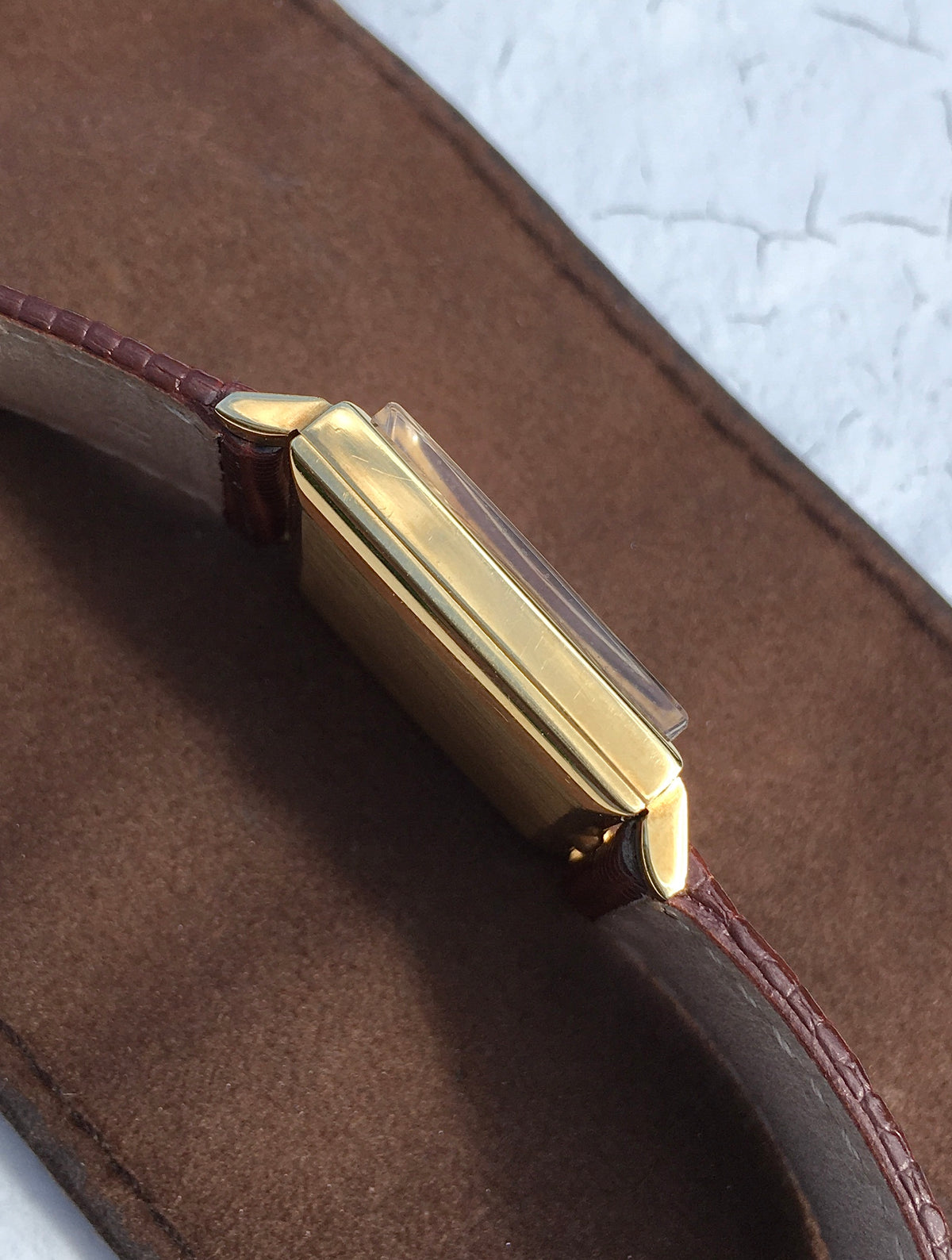 Vintage 1960s 18k Omega