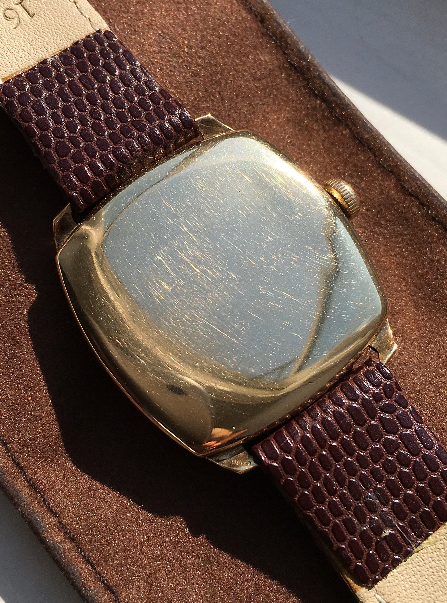 Vintage 1940s 9ct Gold Longines