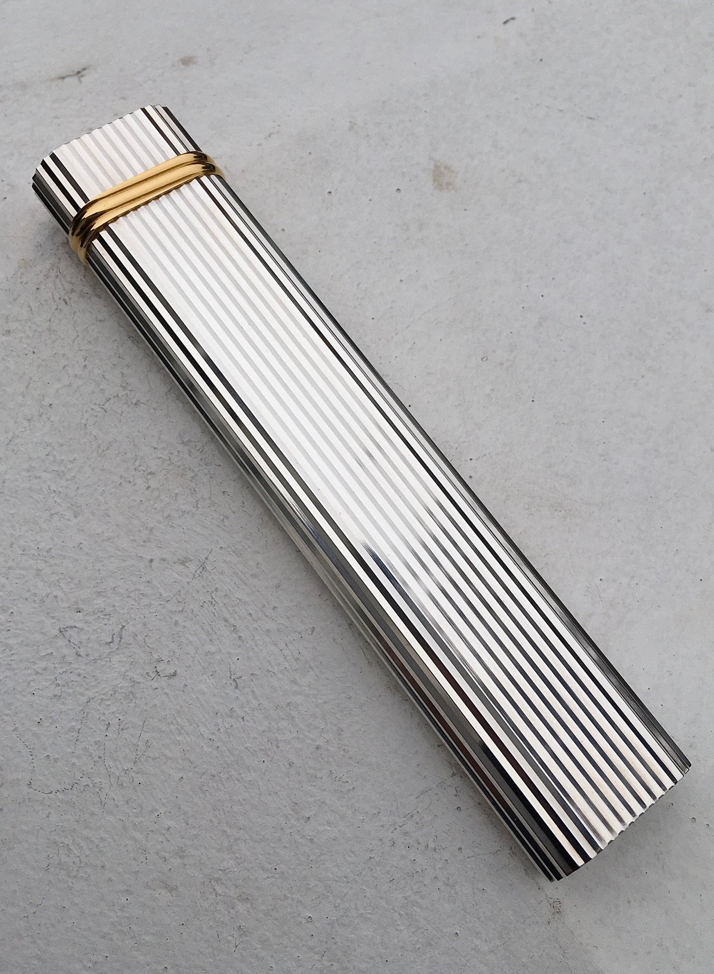 Vintage Cartier Trinity Longboy Lighter