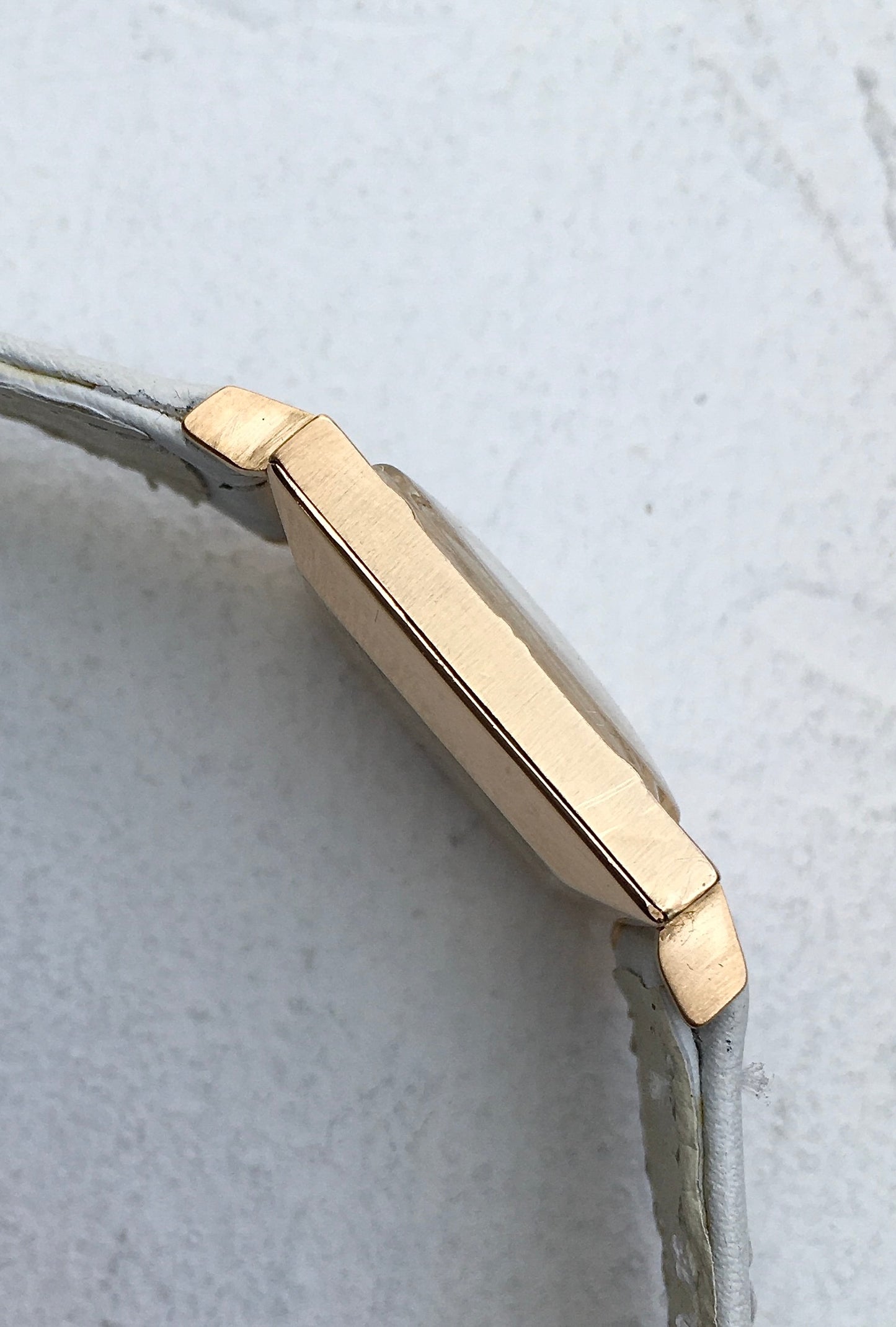 Vintage 1960s 18k Favre-Leuba