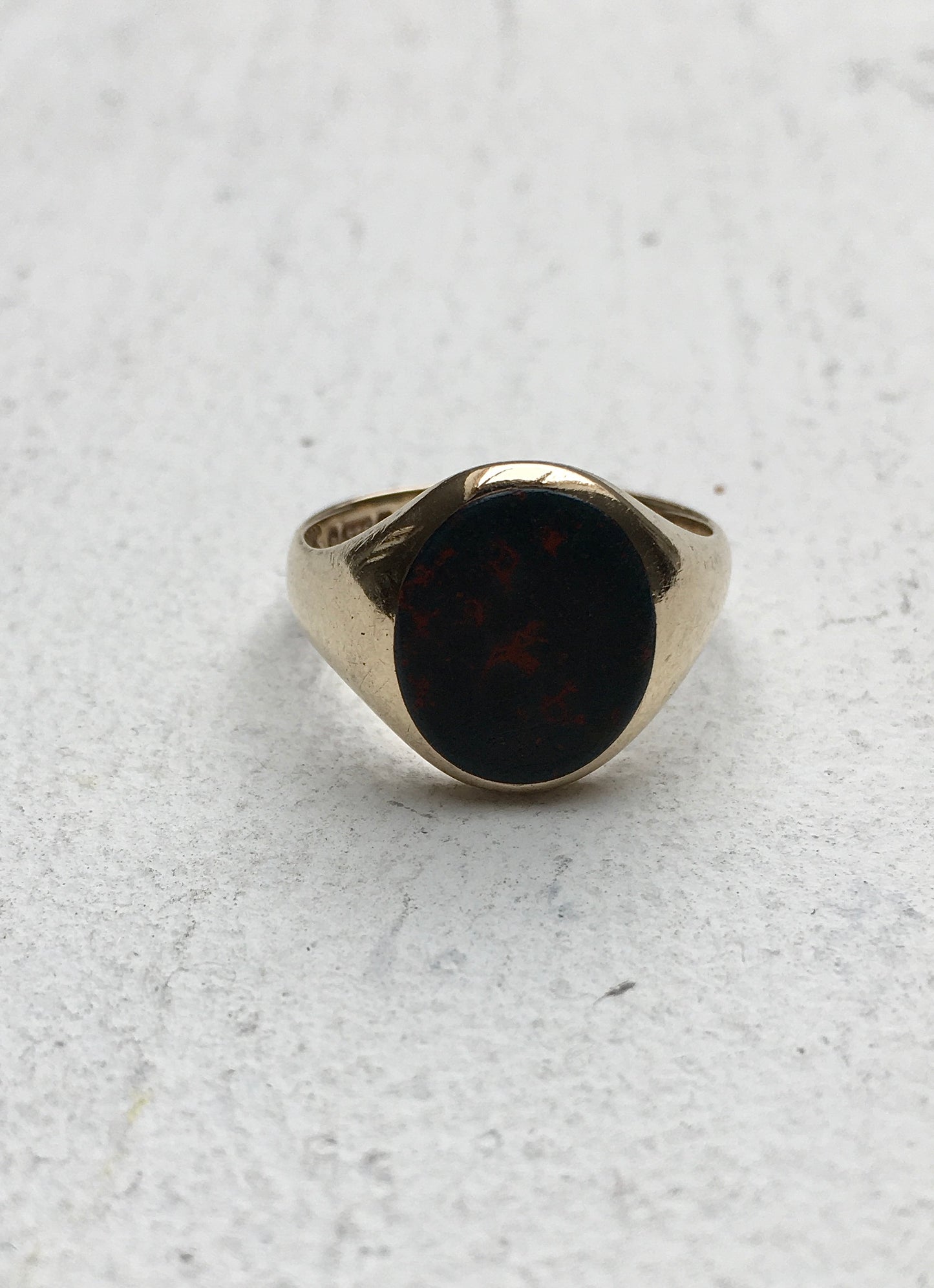 Vintage 1970s 9ct Gold Bloodstone Ring