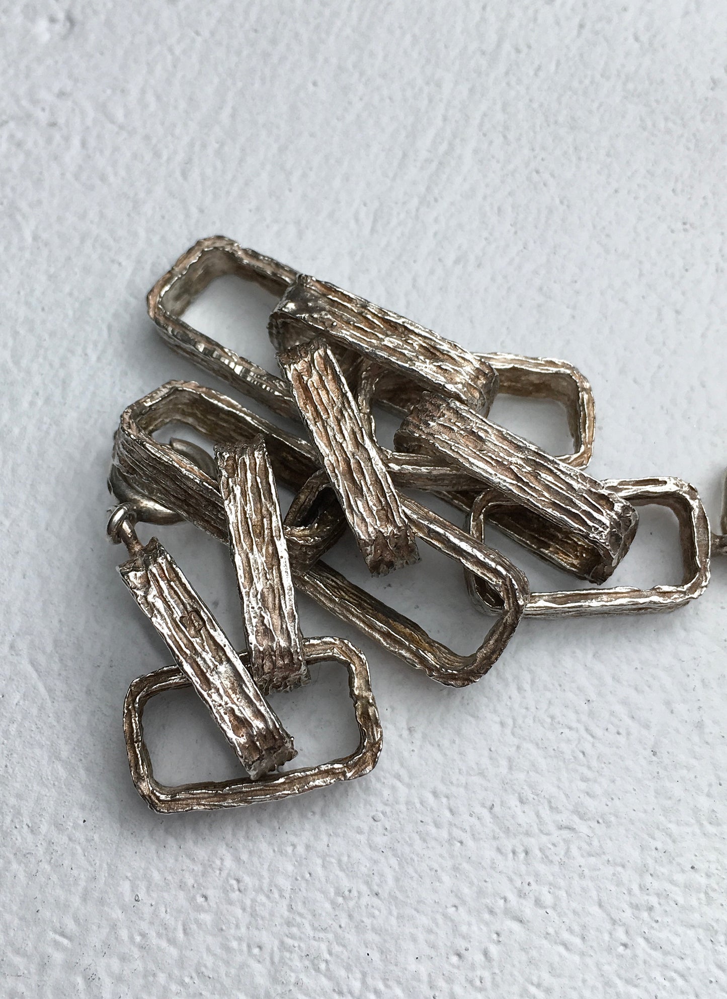 Vintage 1970s Bark Link