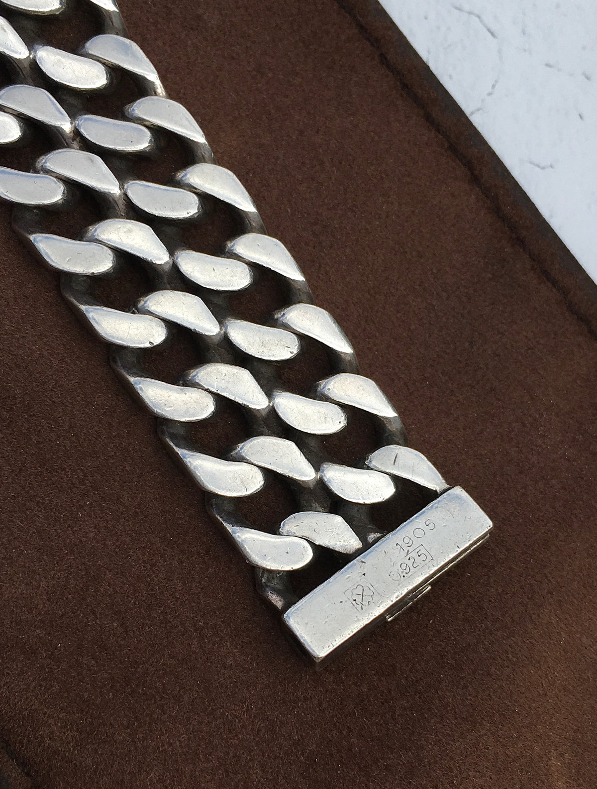 Vintage 1970s Jeux d’Argent Omega De Ville