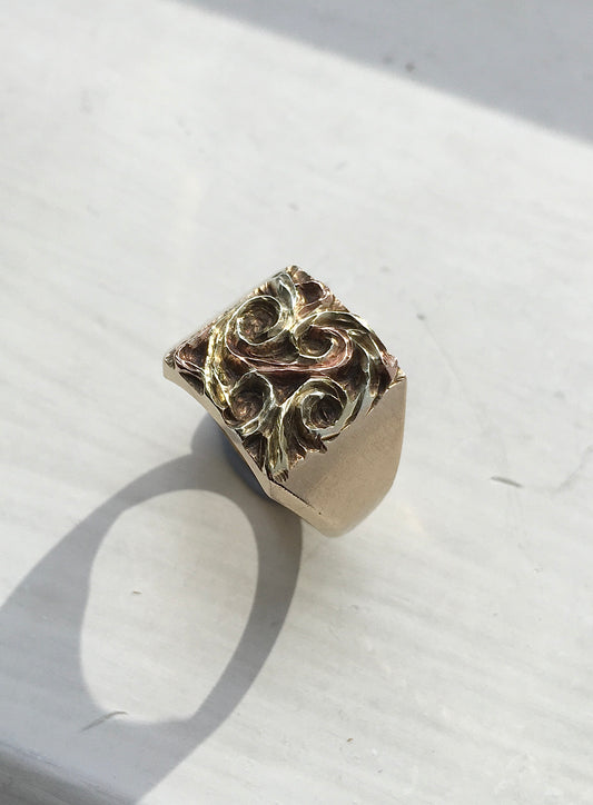 Vintage 1970s 9ct Tri-Colour Ring