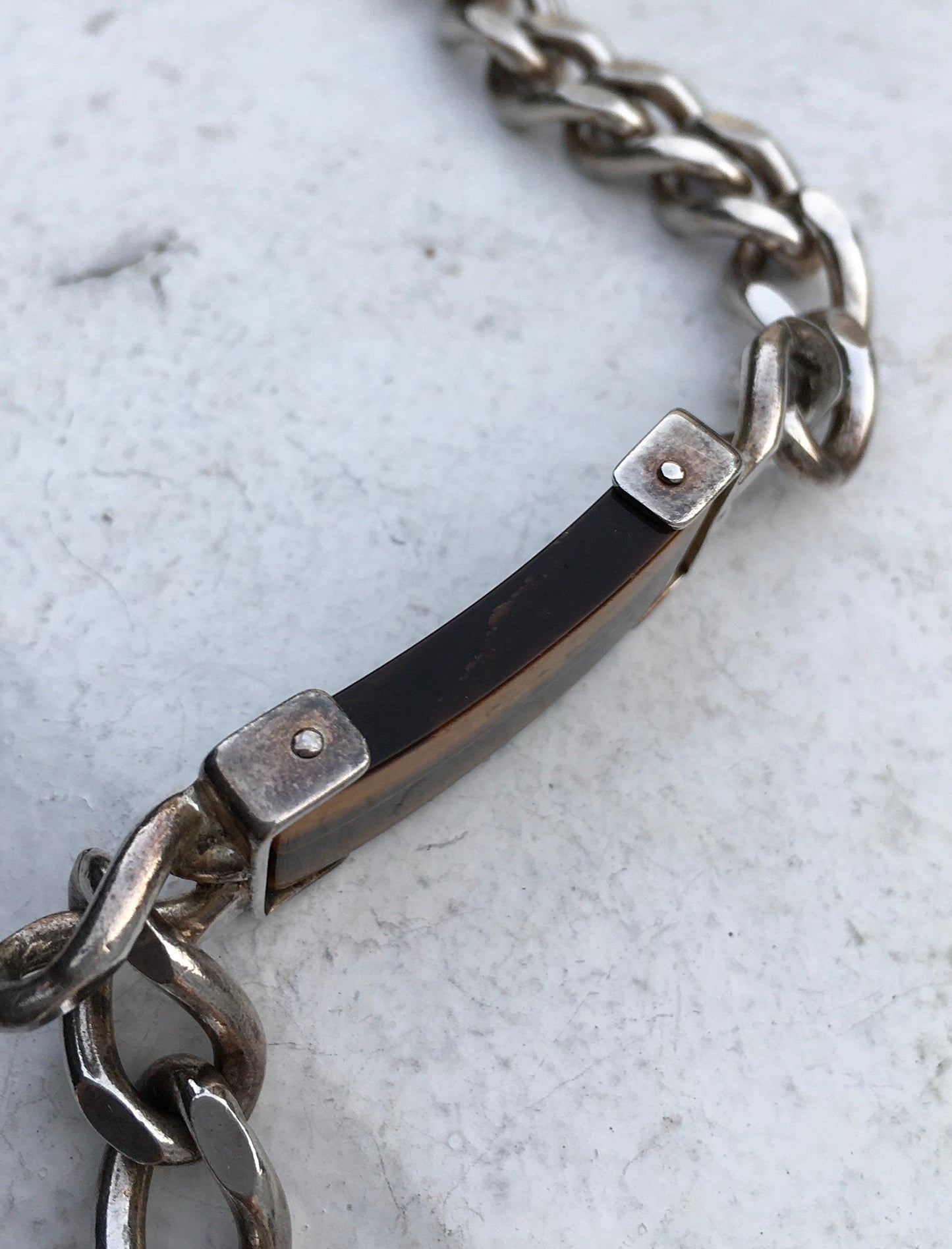 1970s Tiger’s Eye Curb