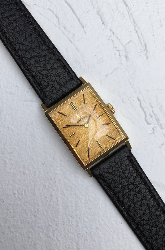 Vintage 1960s 18k Gold Omega
