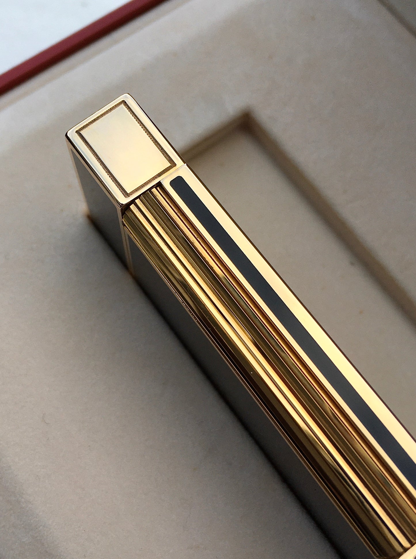 1980s S.T. Dupont Table Lighter