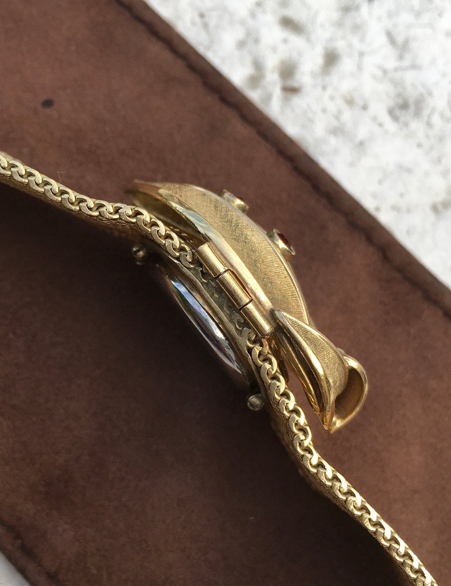 Vintage 1960s Freeson Hidden Dial