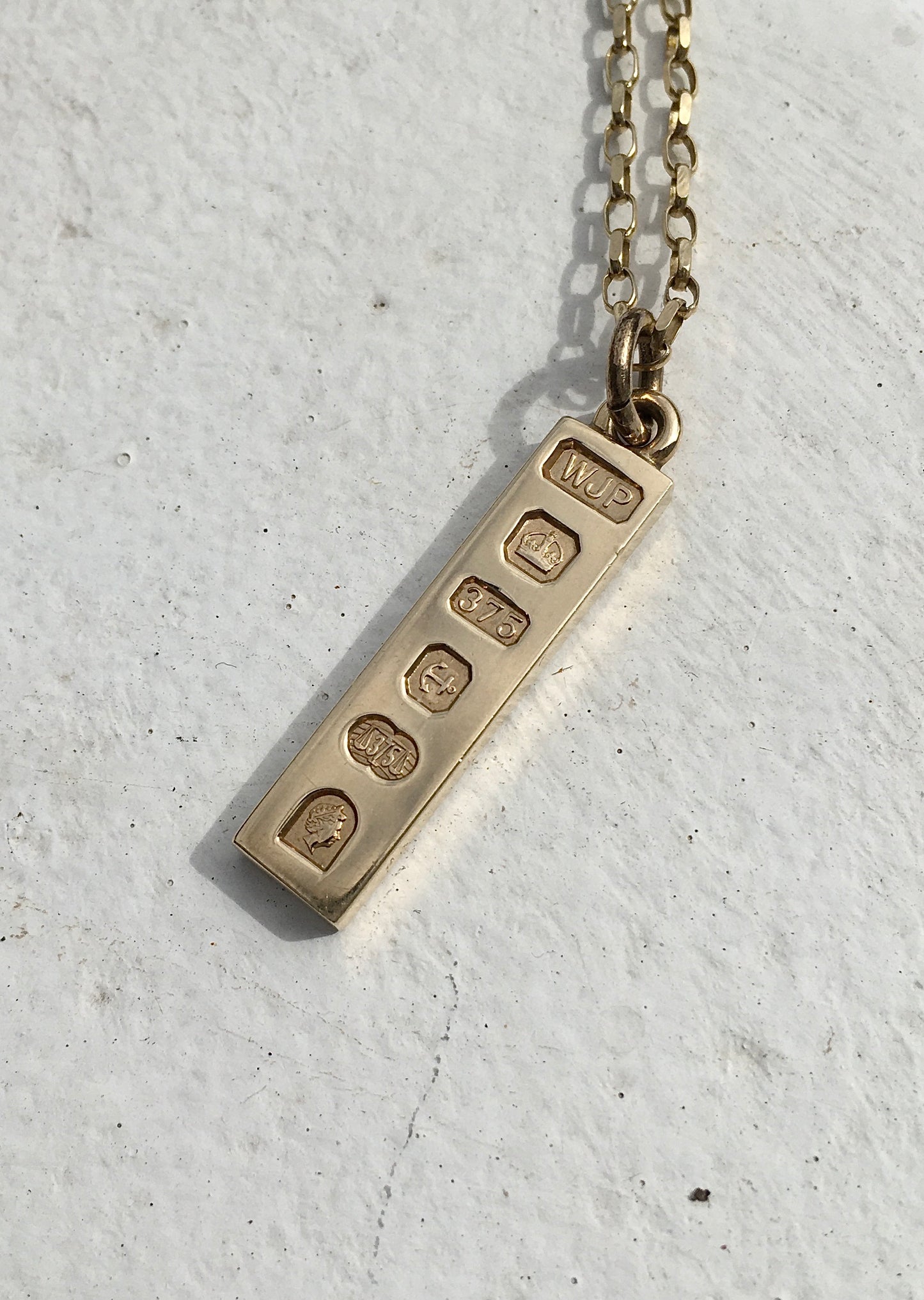 9ct Gold Ingot x Chain