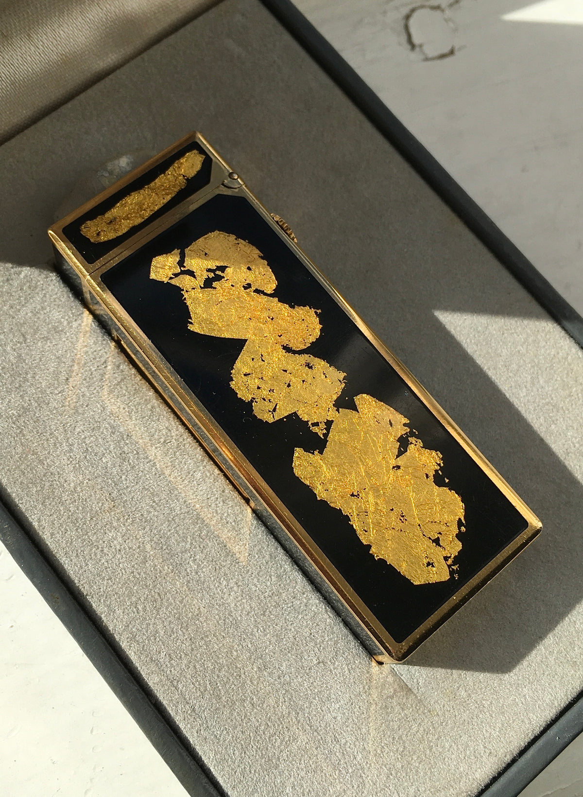 Vintage 1980s Gold Leaf Dunhill Rollagas