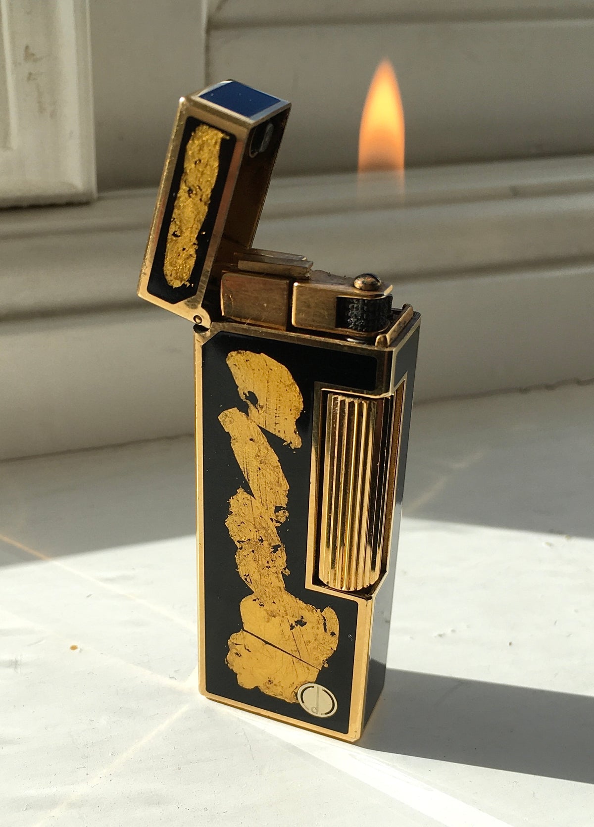 Vintage 1980s Gold Leaf Dunhill Rollagas