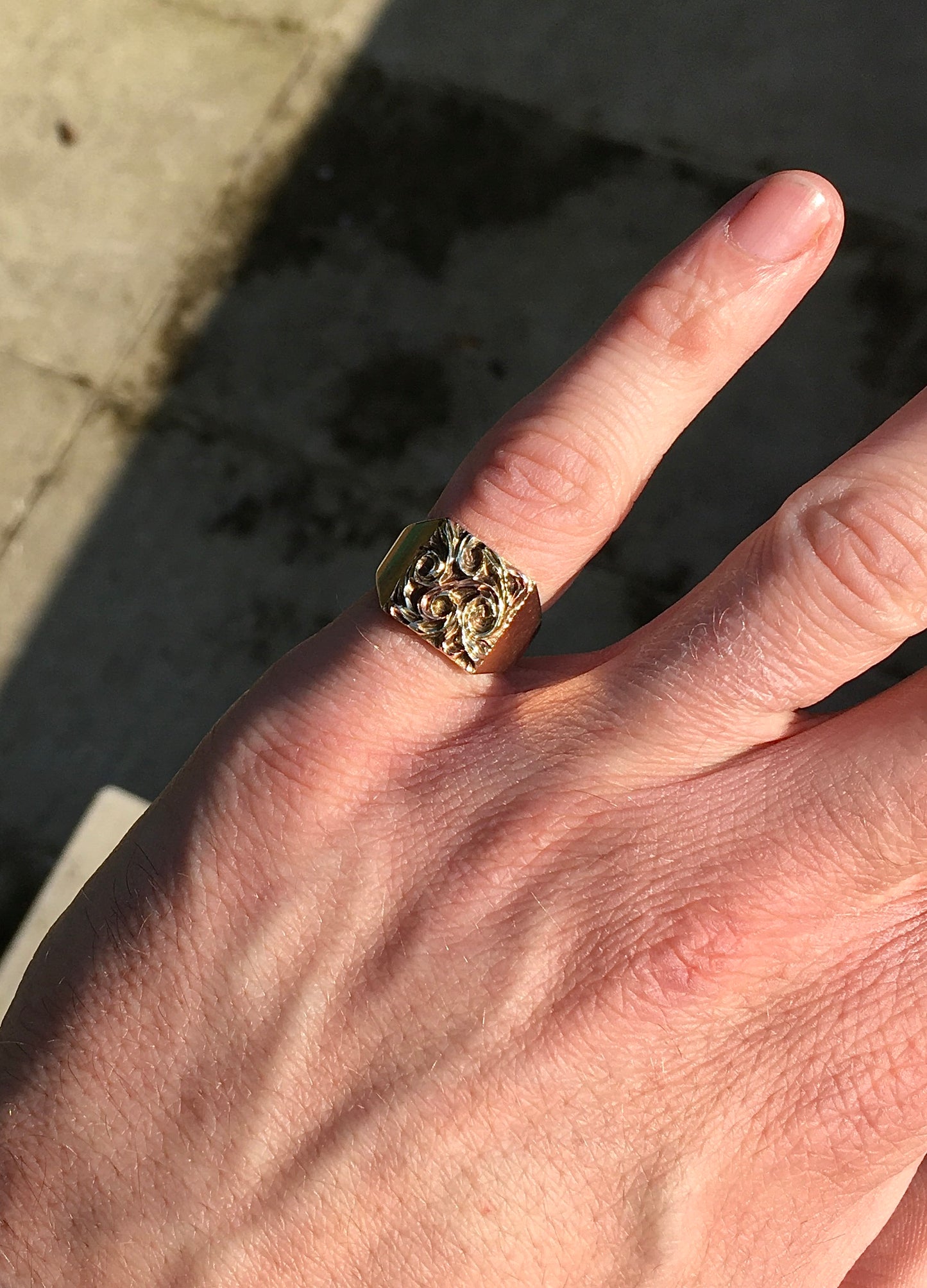 Vintage 1970s 9ct Tri-Colour Ring