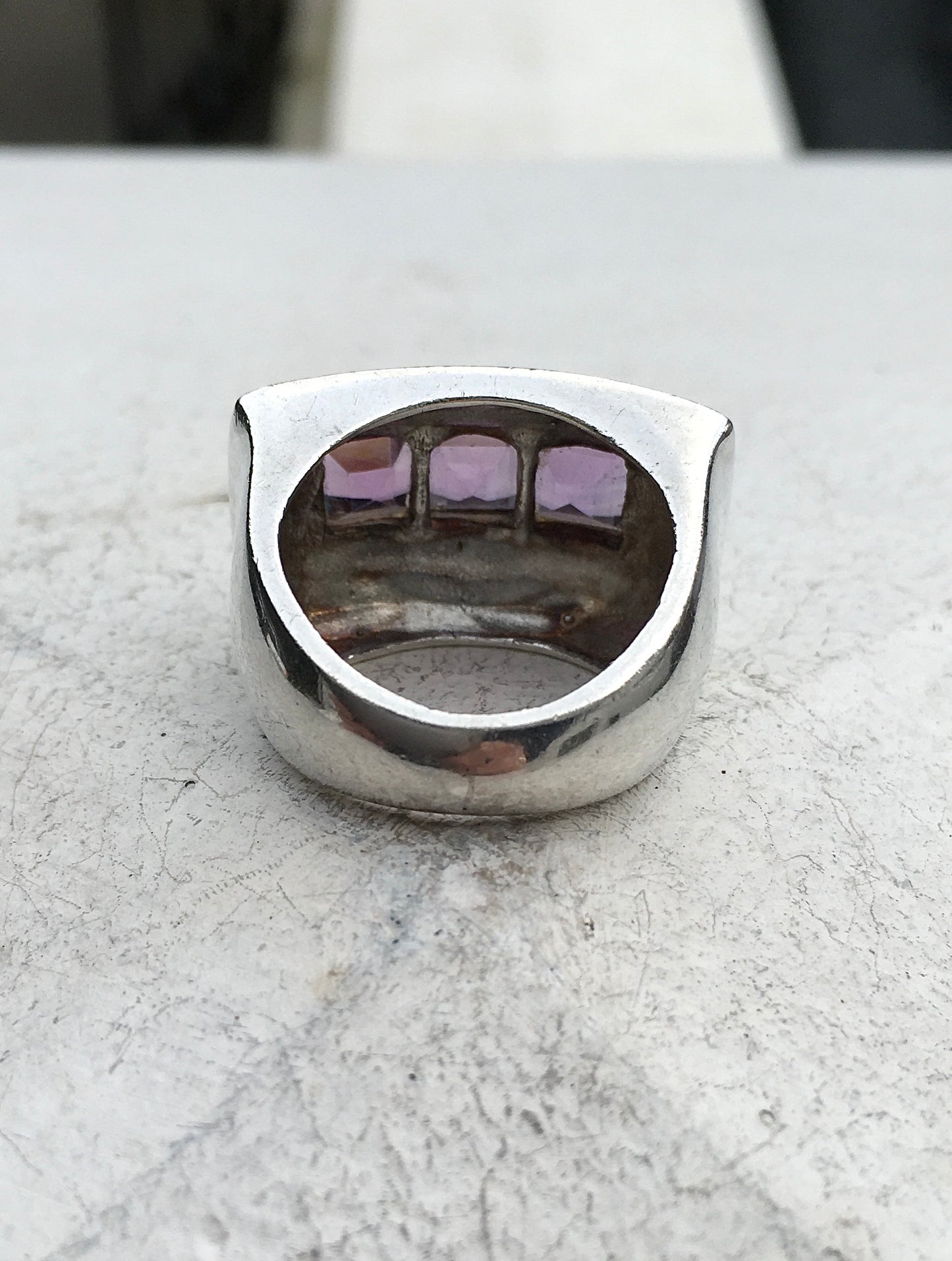 Sterling Silver x Amethyst Ring