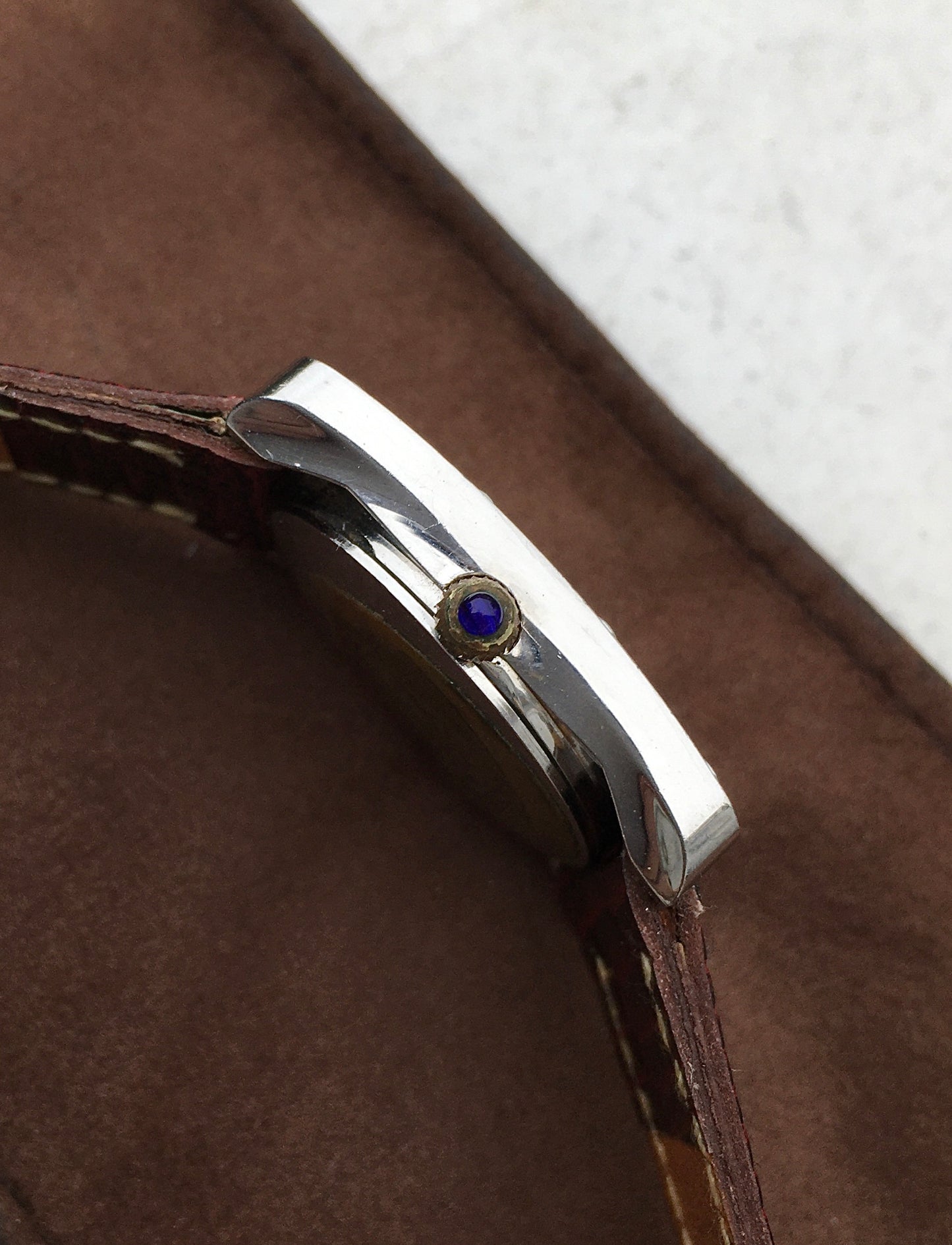 Vintage 1980s Gucci Flatline