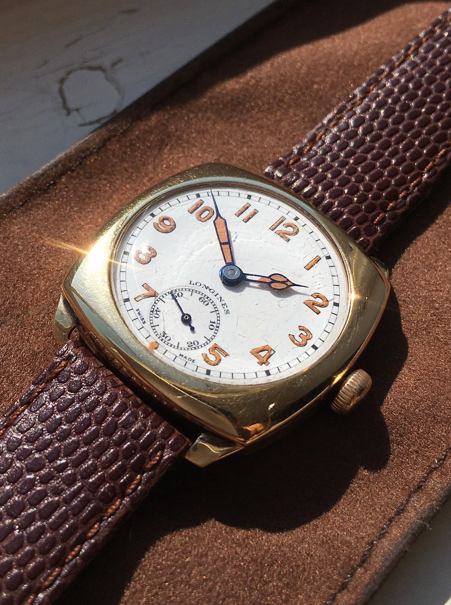 Vintage 1940s 9ct Gold Longines