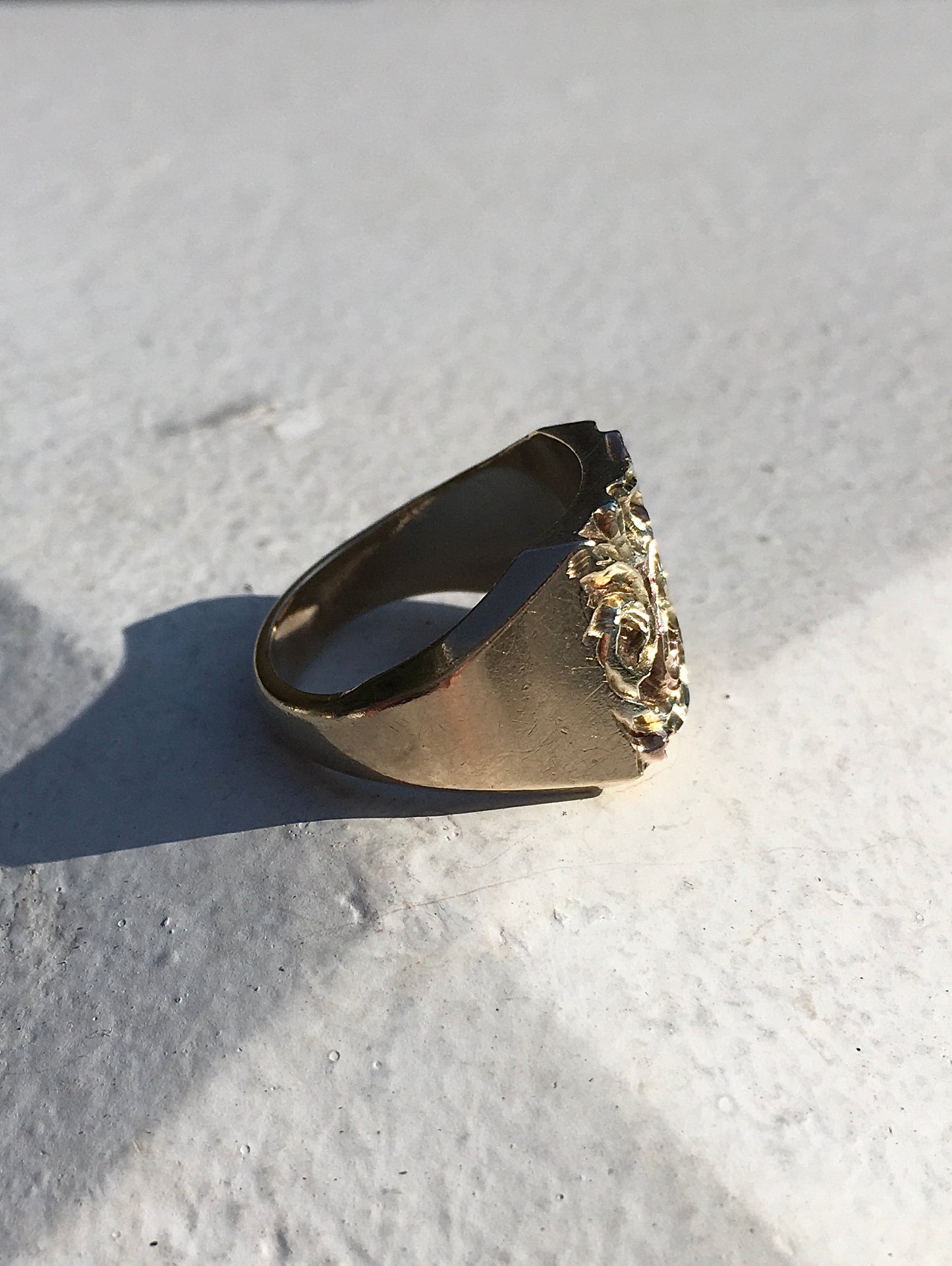 Vintage 1970s 9ct Tri-Colour Ring